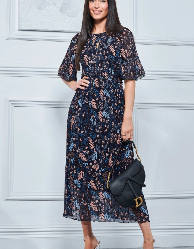 Quida Chiffon Pleated Maxi Dress