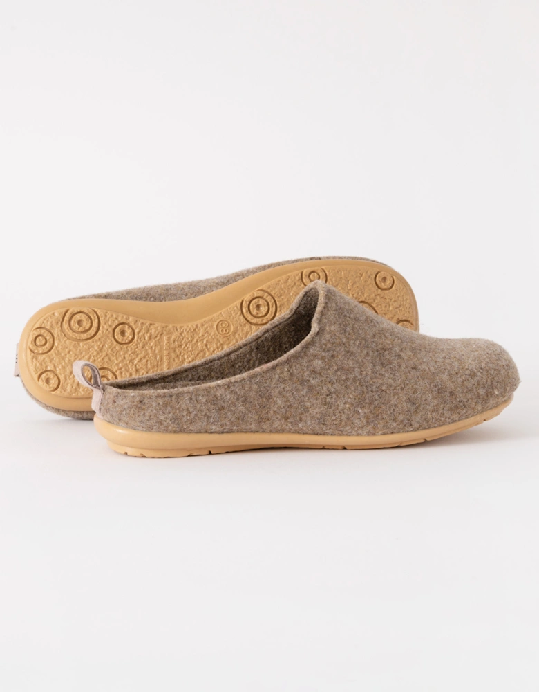 Snippy Womens Felt Slippers - Wheat