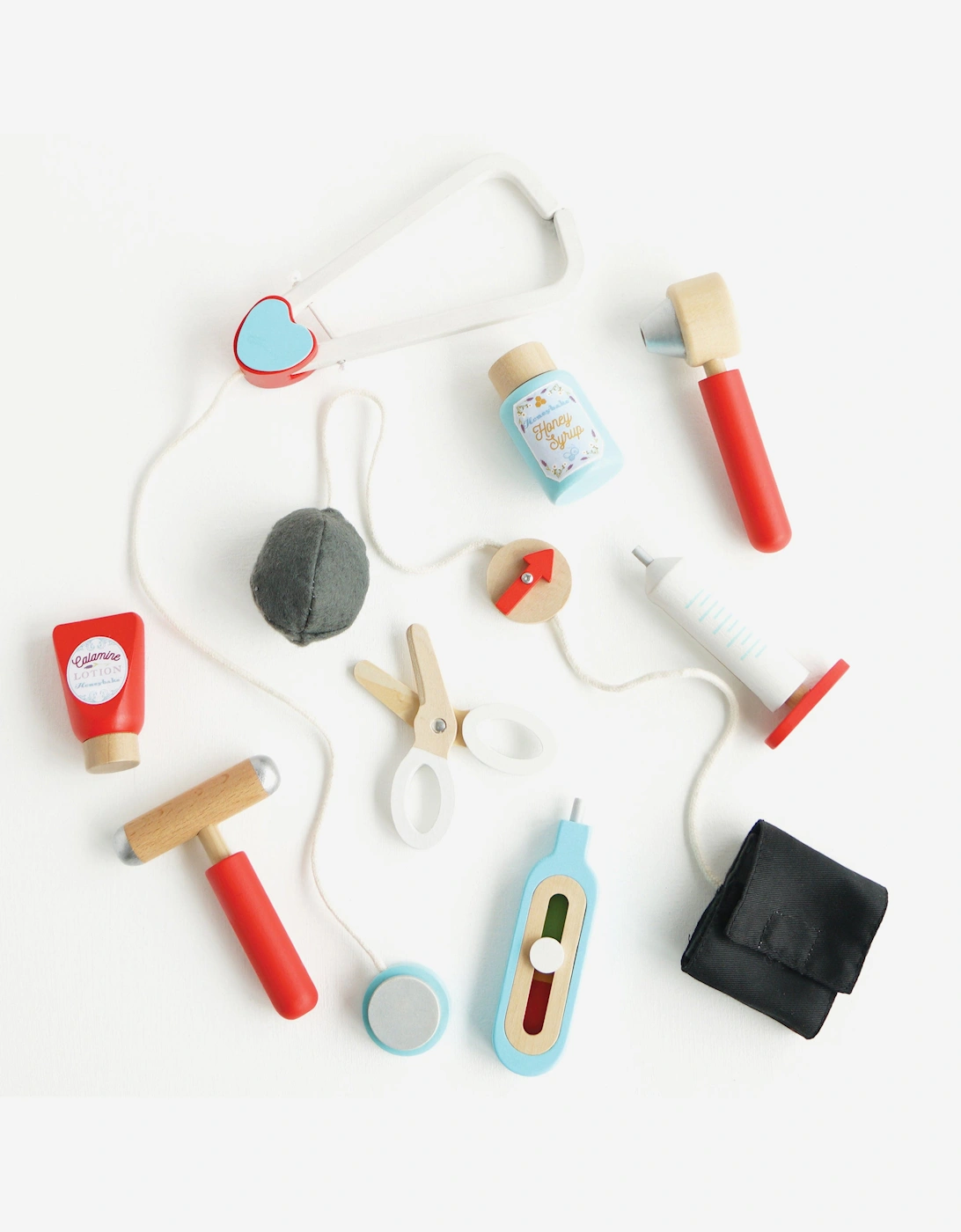 Vintage Doctor Roleplay Wooden Kit-10 Piece (22 x 14.5 x 15 cm)