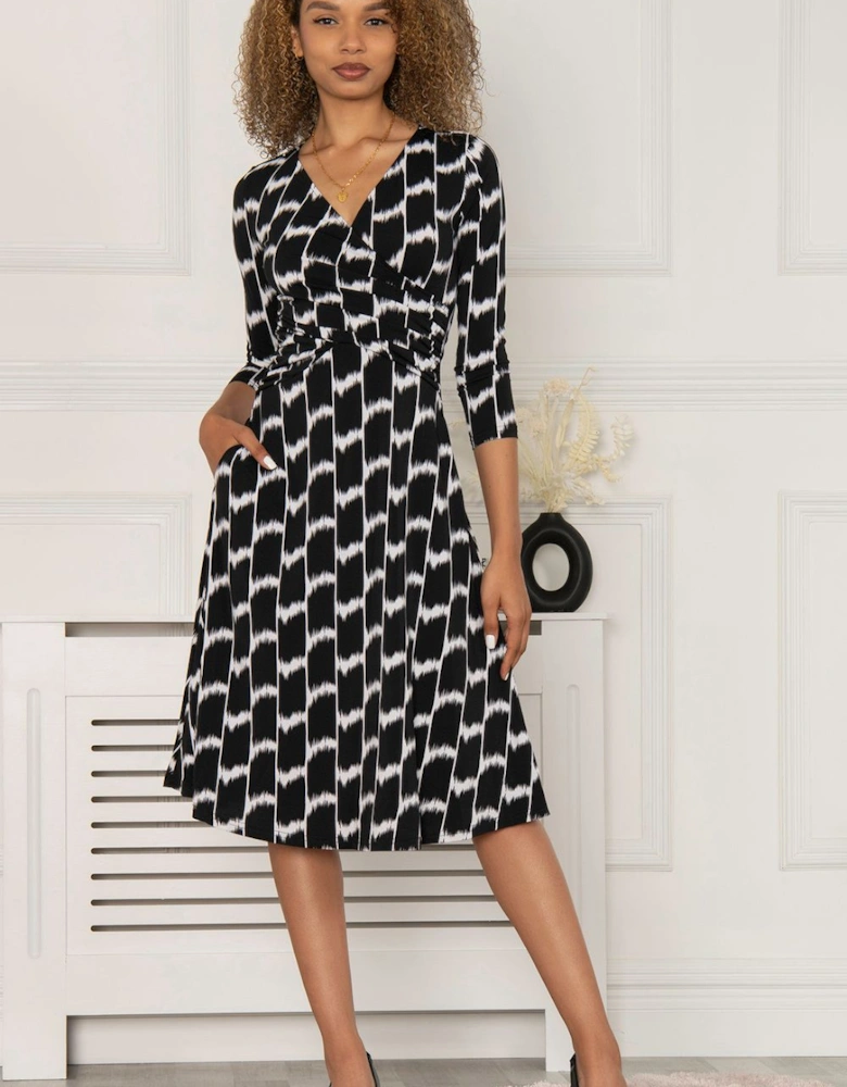 Petra 3/4 Sleeve Ruched Dress