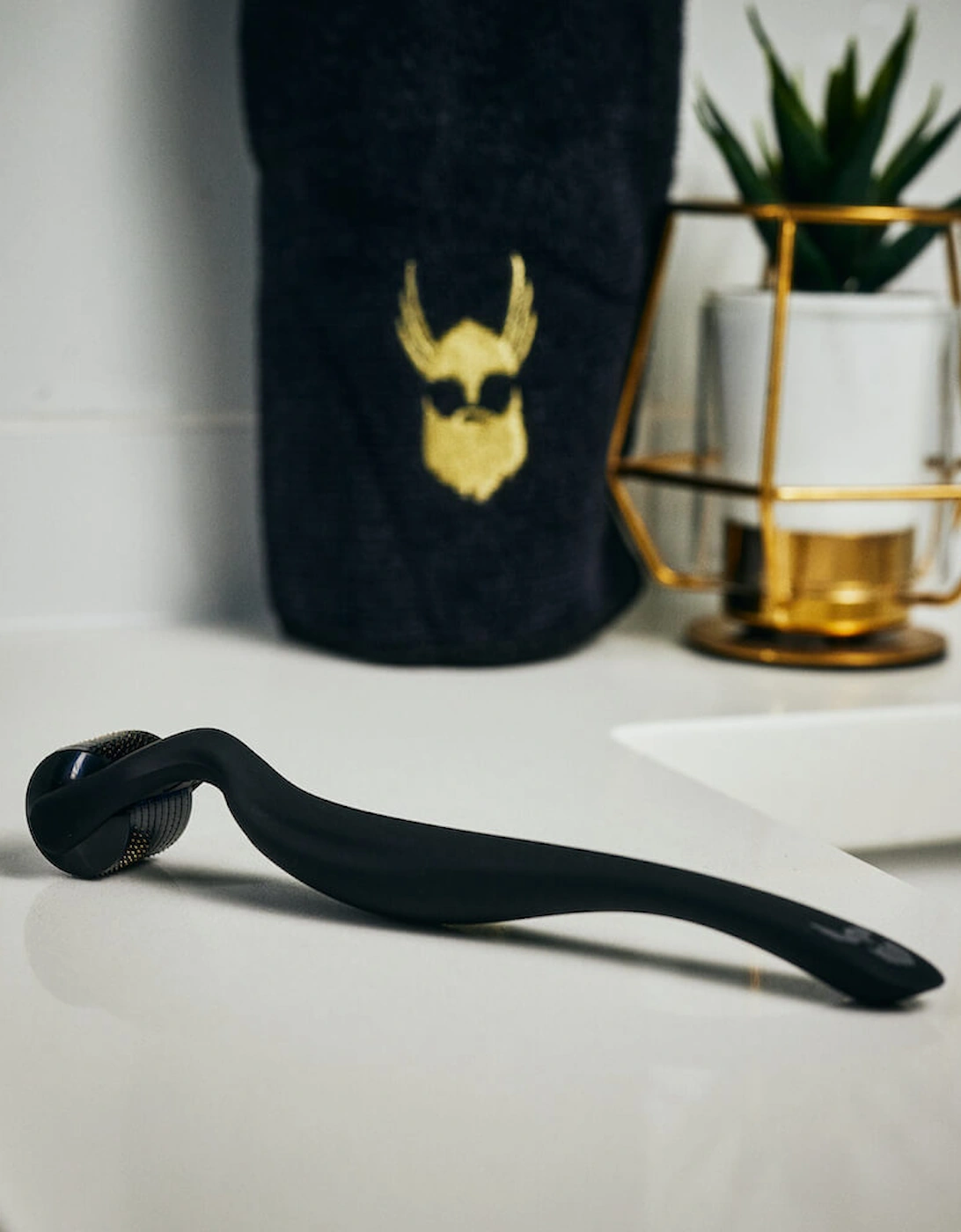 Micro-Needle Derma Roller for Beard