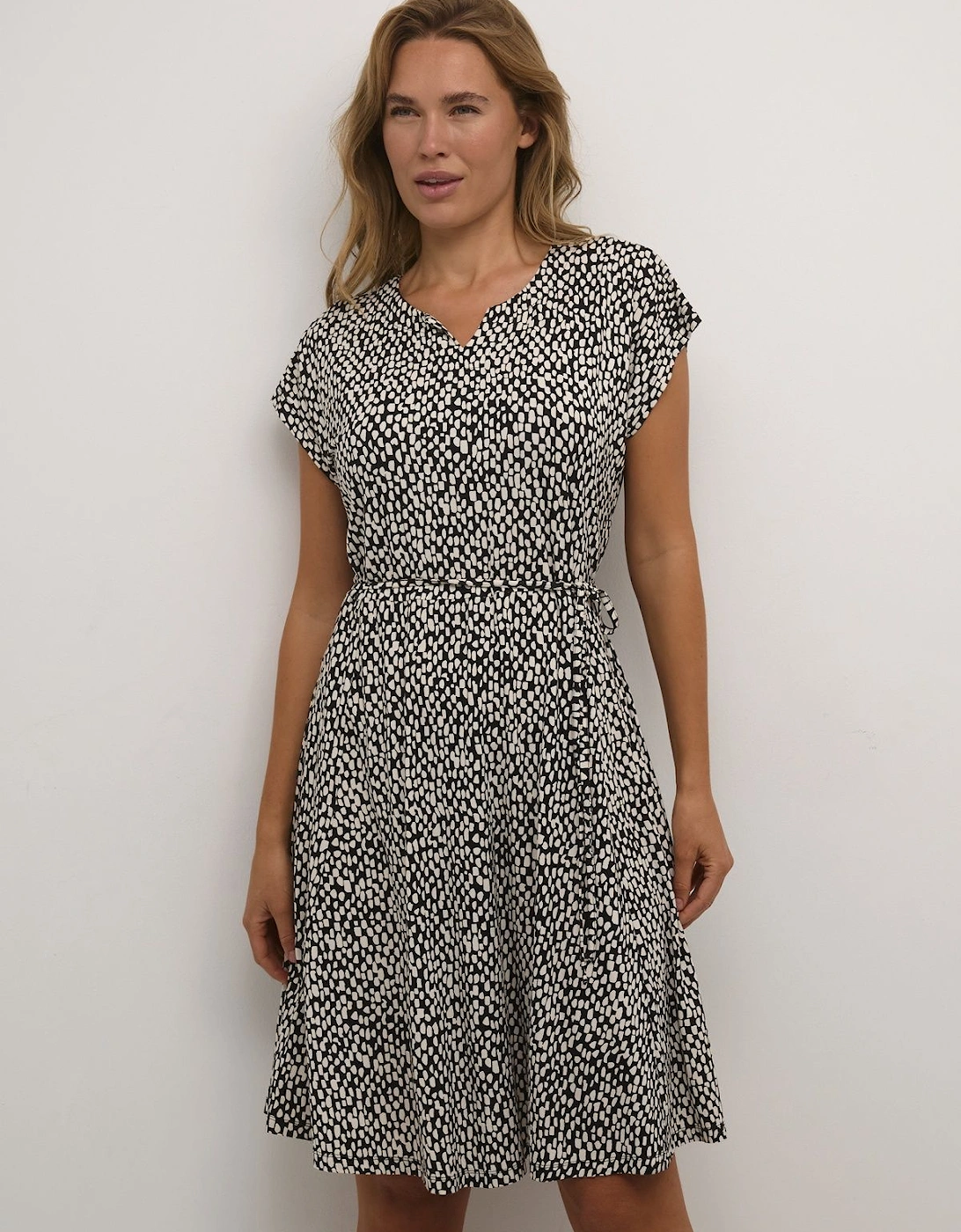 Bella Short Sleeve Jersey Dress, 2 of 1