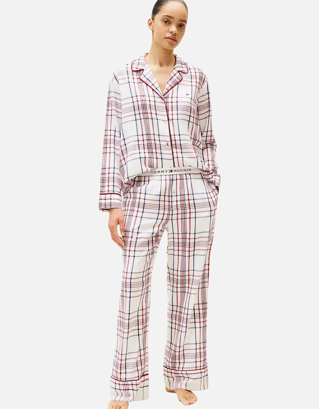 Tommy Hilfiger Women's Women Plaid Check Flannel Pyjamas & Slippers Gift Set, Ivory Silk - Size: 10