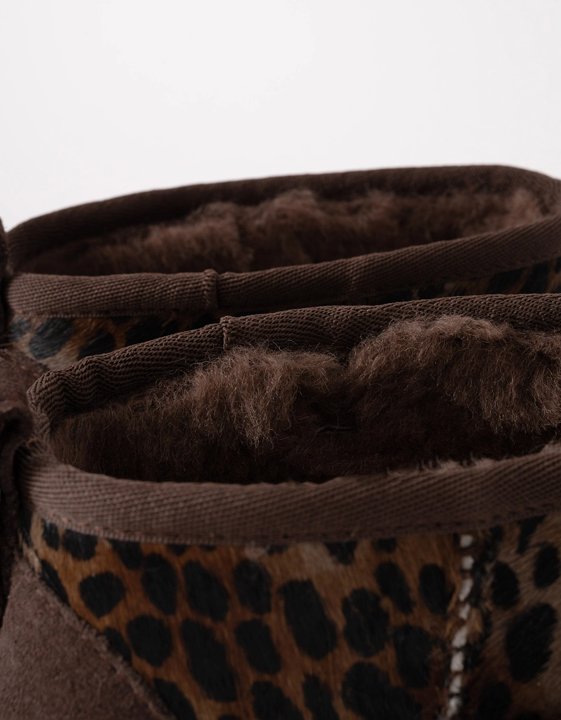 Classic Ultra Mini Caspian Womens Boots - Burnt Cedar