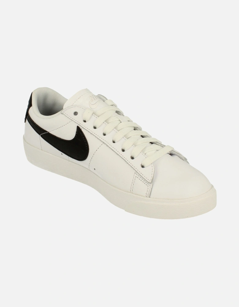 Nike Womens Blazer Low Trainers Bq0033 100