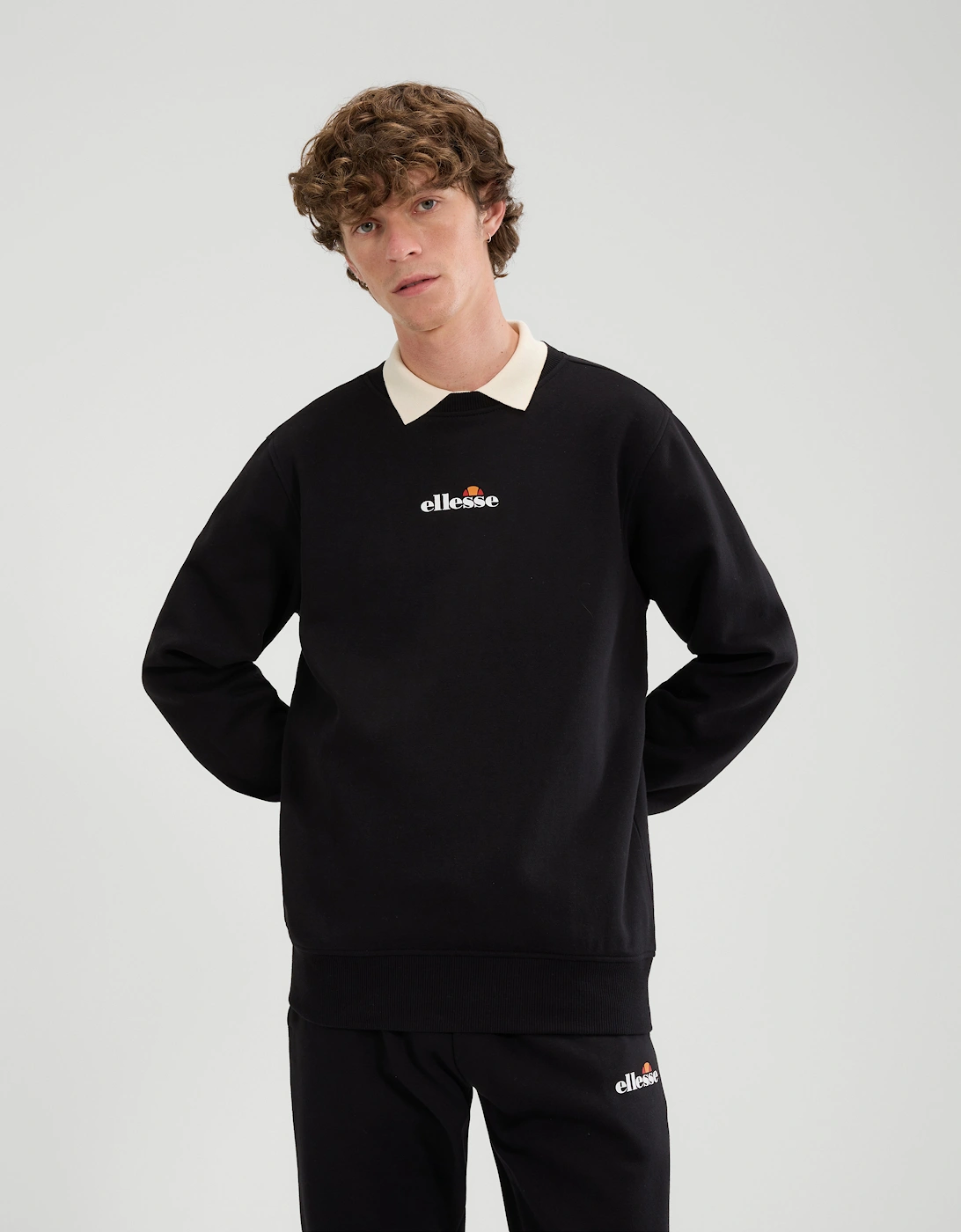 Kiamto 2 Sweatshirt - Black