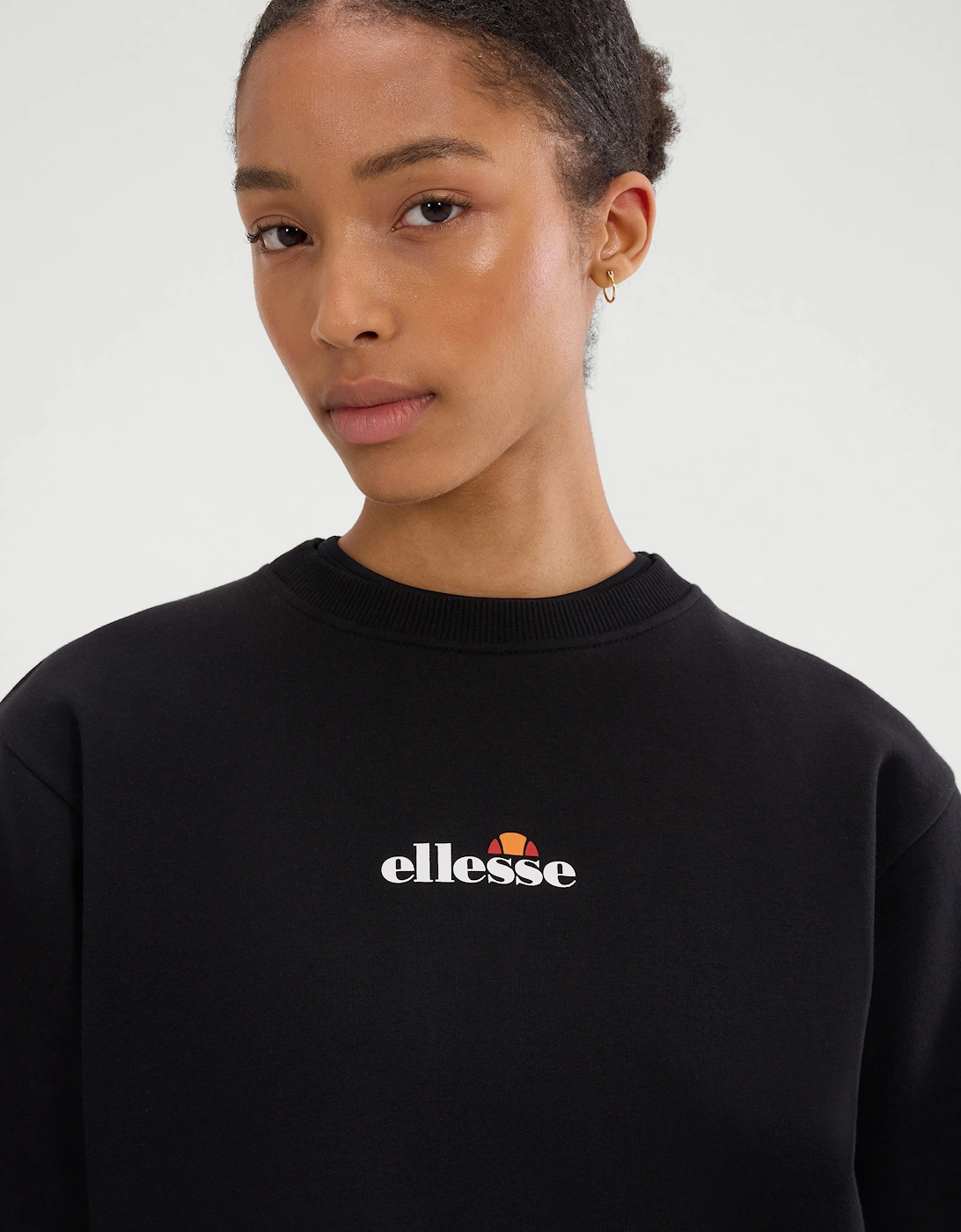 Svetlana 2 Sweatshirt - Black