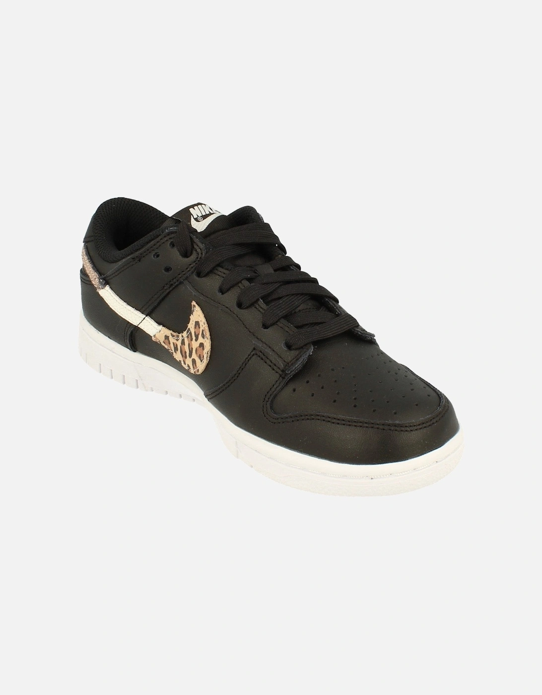 Womens Dunk Low Se Trainers Dd7099 001