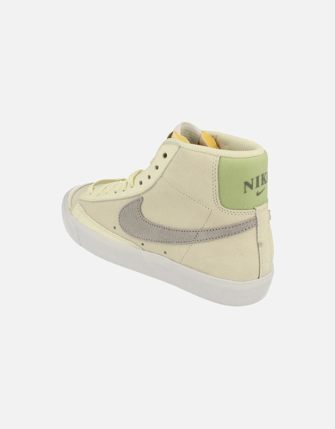 Nike Womens Blazer Mid 77 Trainers Fn7775 100