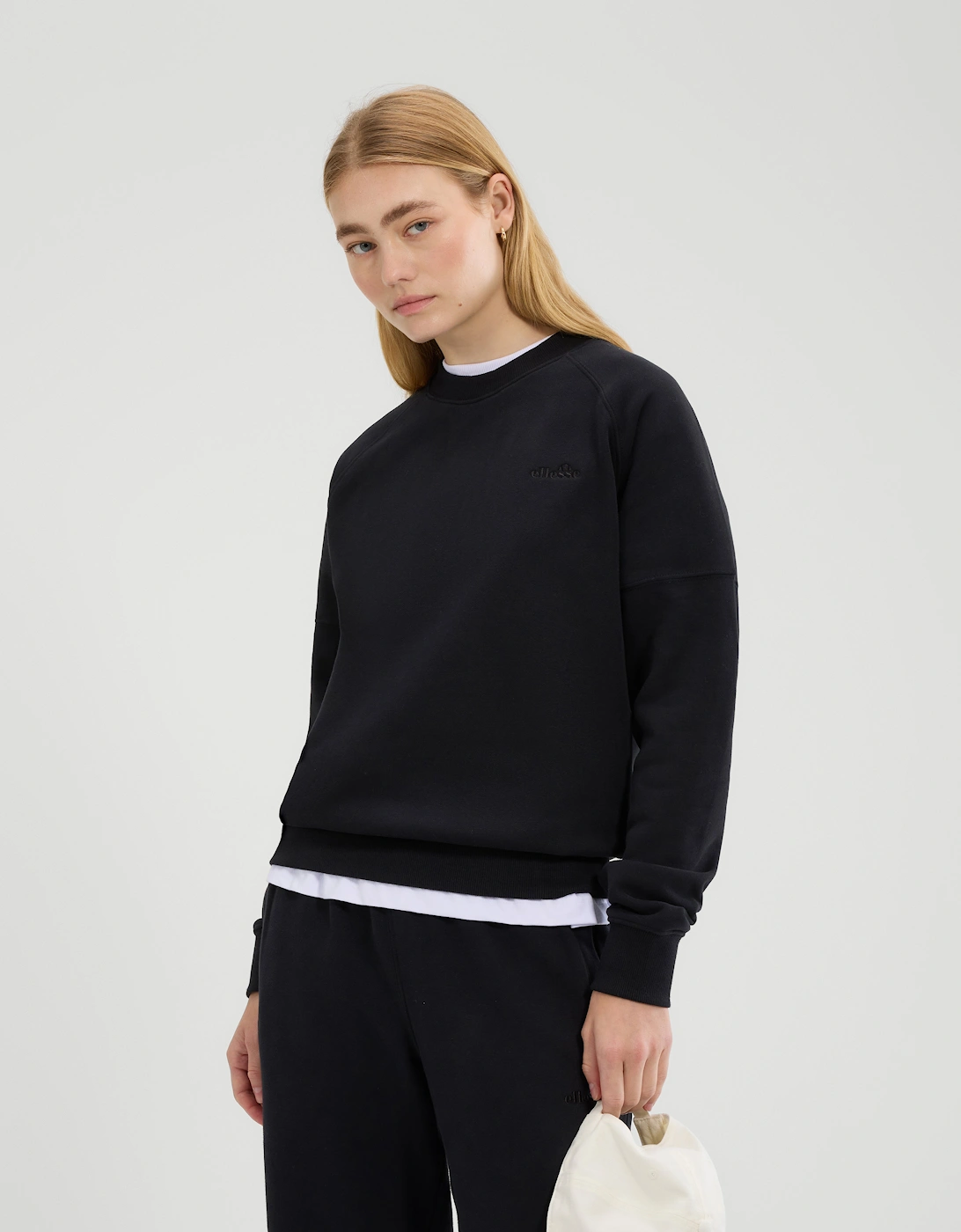 Chieuti Sweatshirt-Black