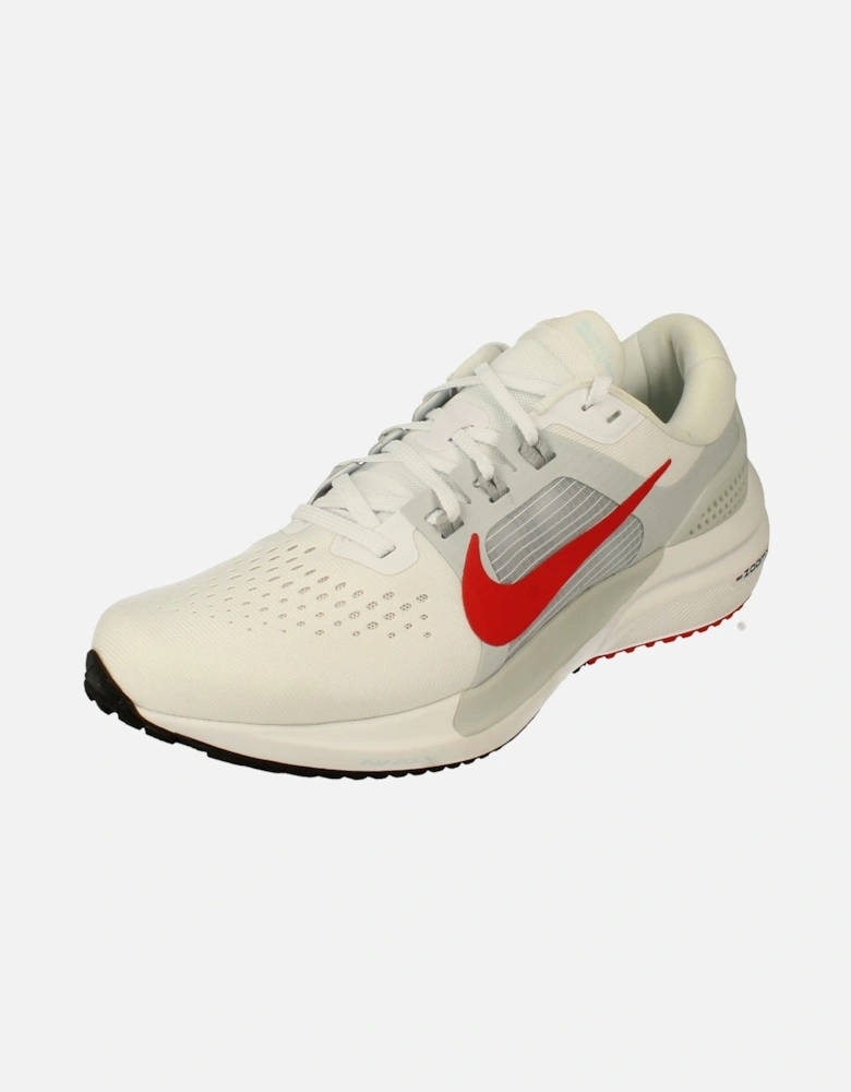 Vomero 15 Mens CU1855 103