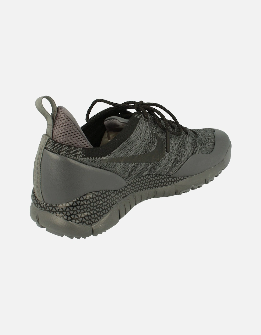 Lupinek Flyknit Low Mens 882685 001