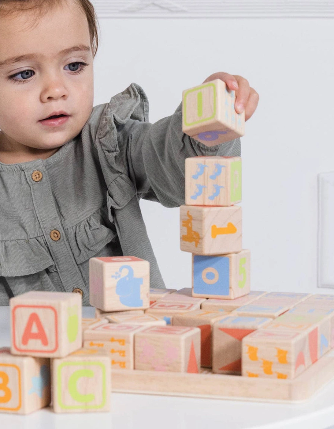 ABC Learning Blocks-30 Piece (W:27 x H:23 x 4.3cm)