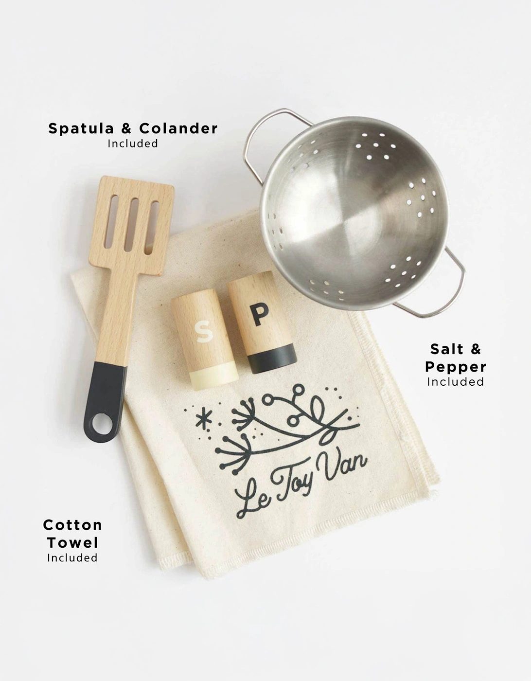 Rattan Family Size Wooden Play Kitchen (W:84 x D:35 x H:81cm)