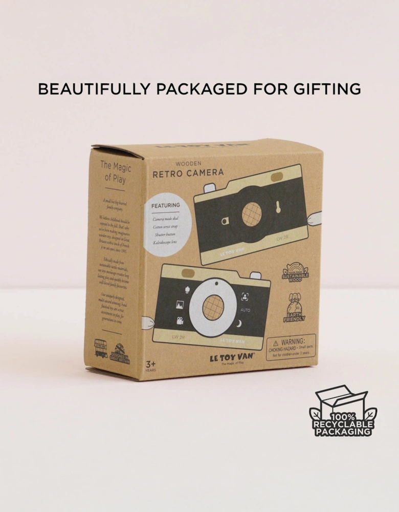 Wooden Retro Camera (W:13 x D:8 x H:15cm)