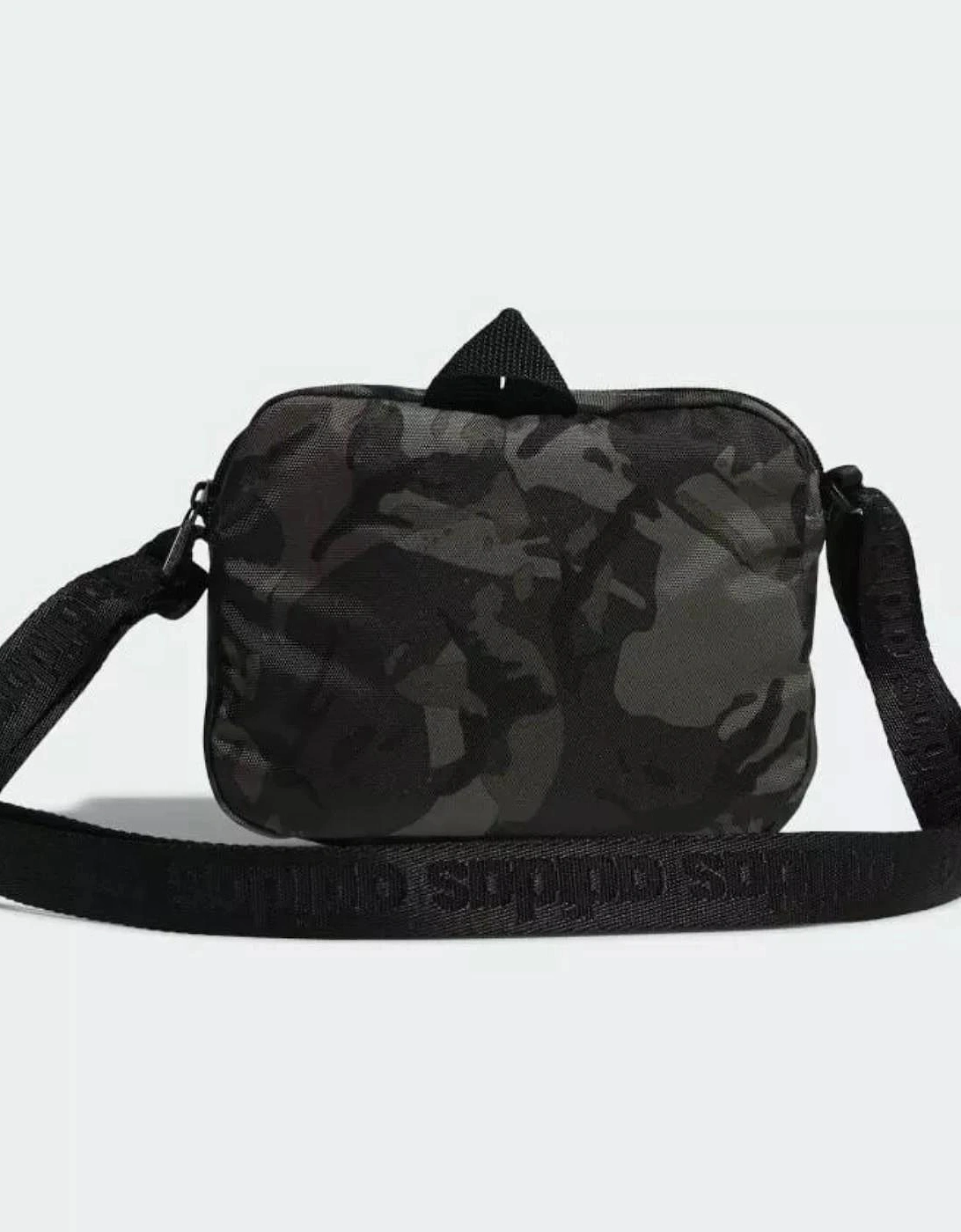 Originals Classic Small Camo Bag