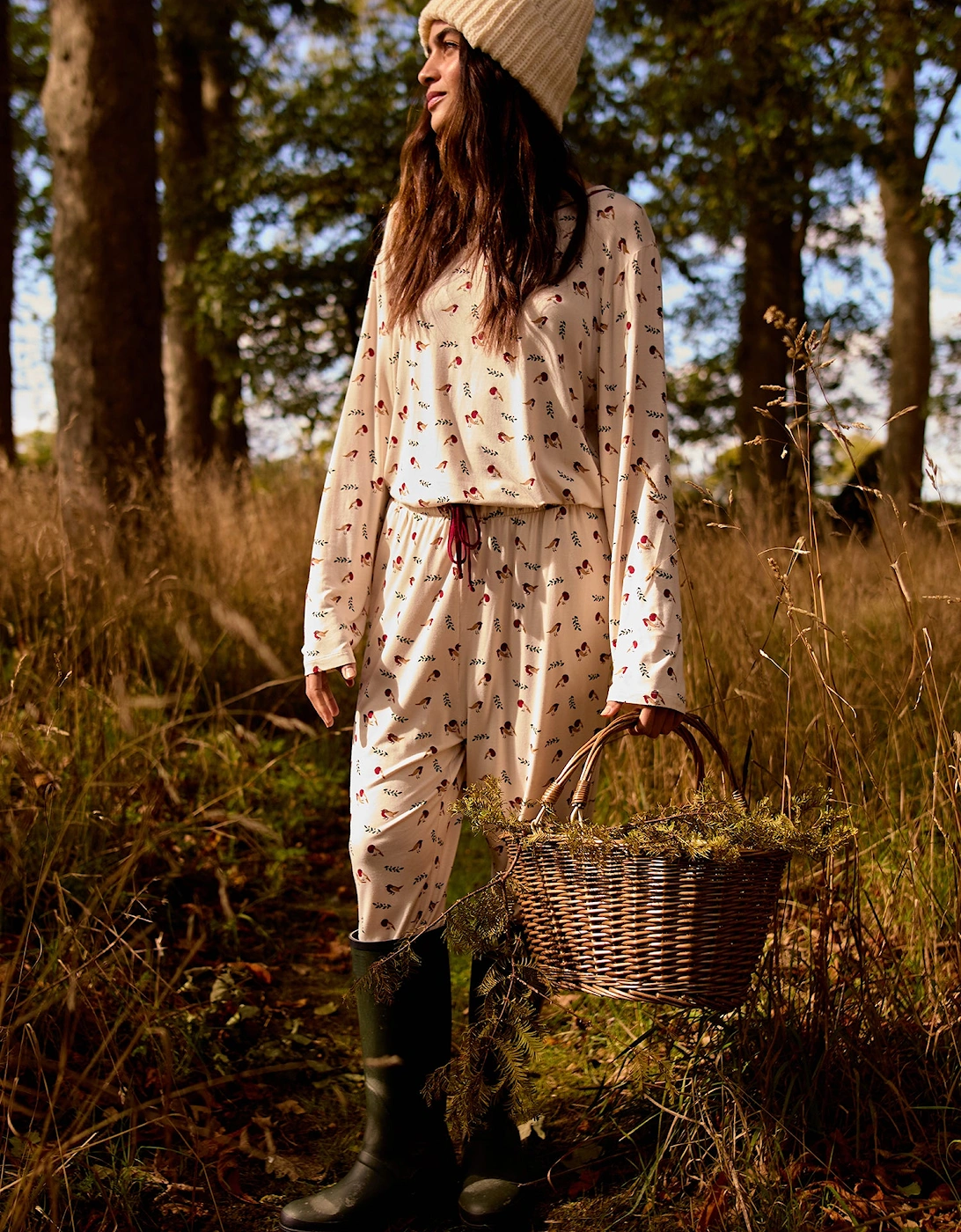 Bamboo Festive Pyjama Set in Robin Print