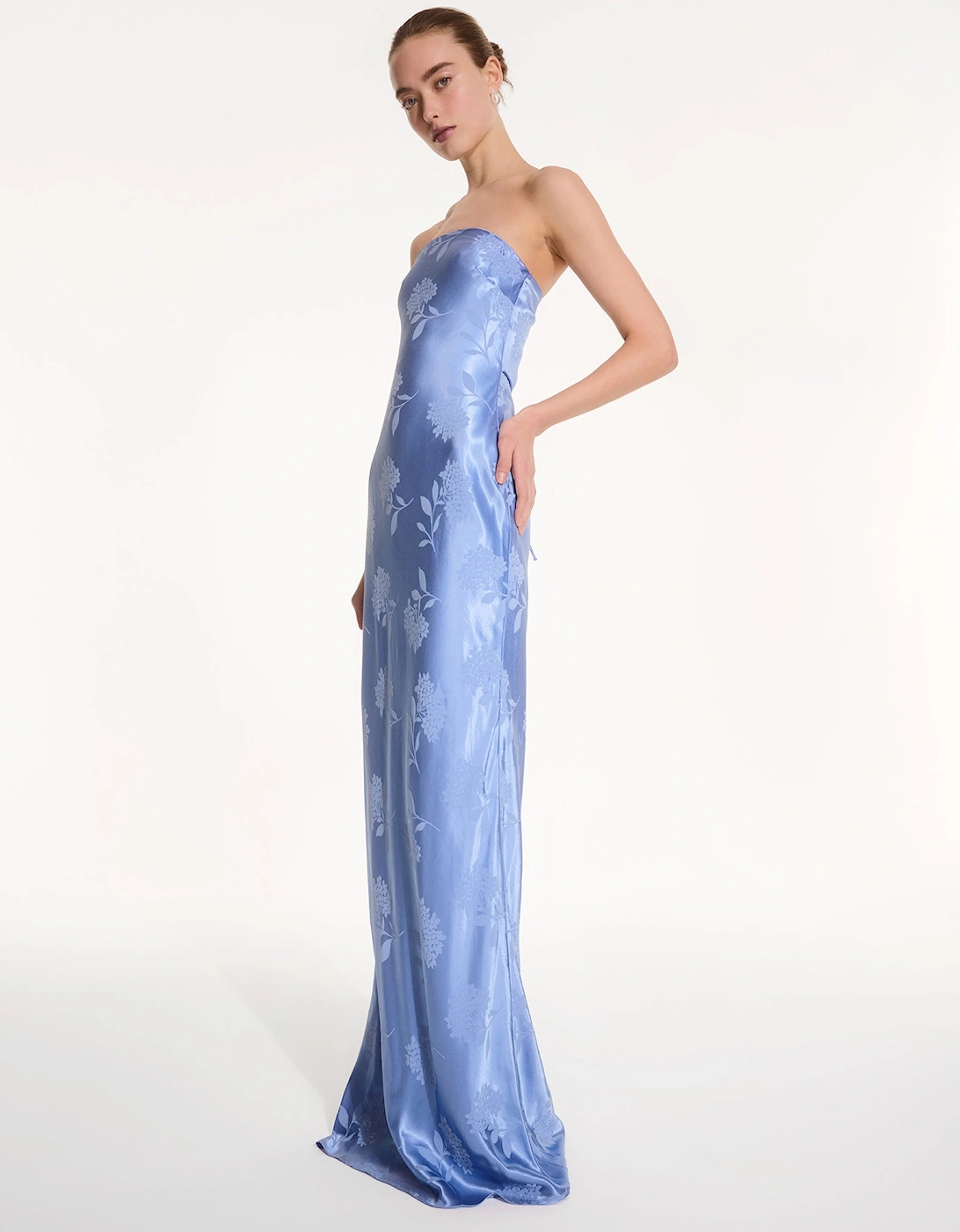Amdra Maxi Dress in Blue