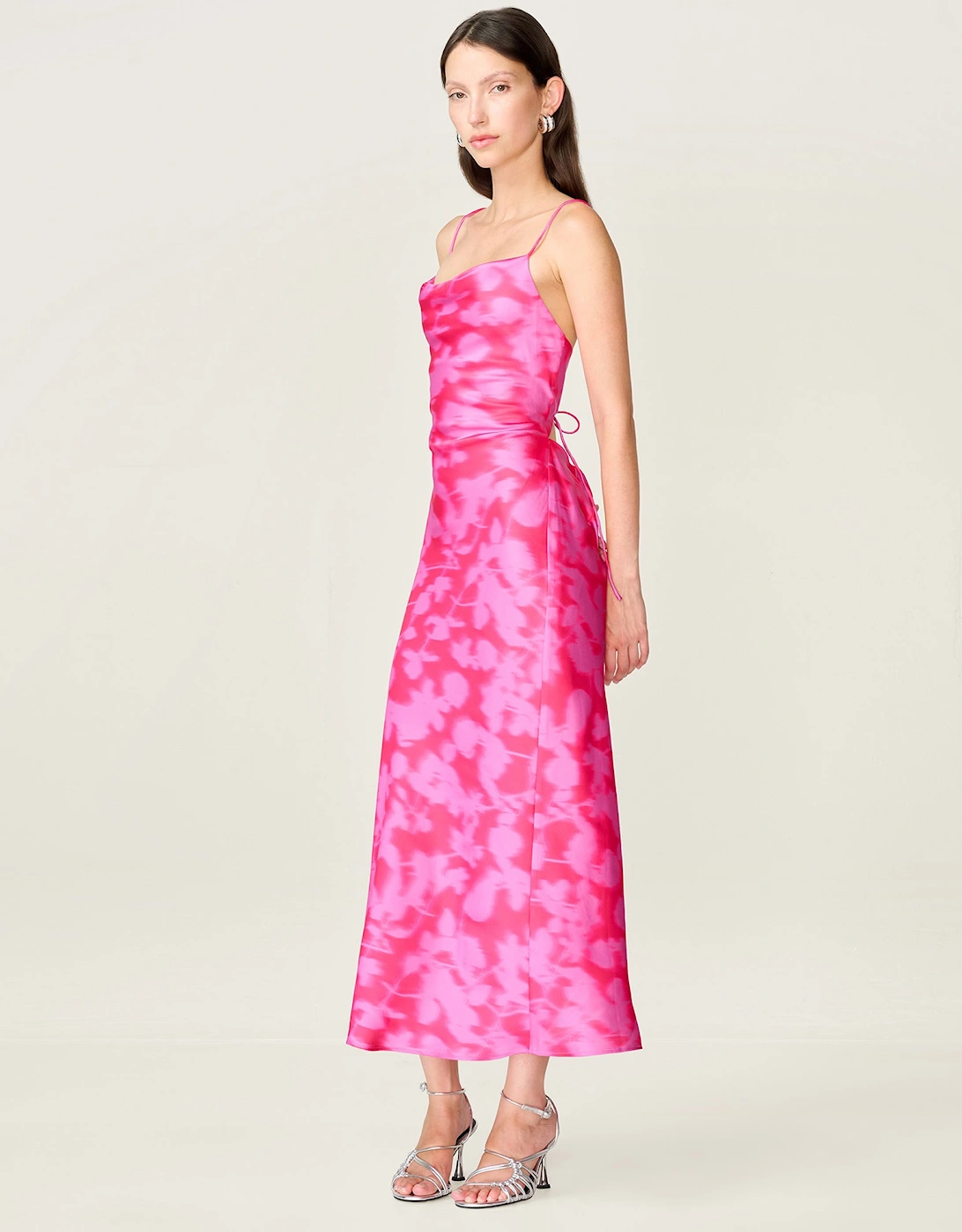 Riviera Midi Dress in Blurred Floral Magenta