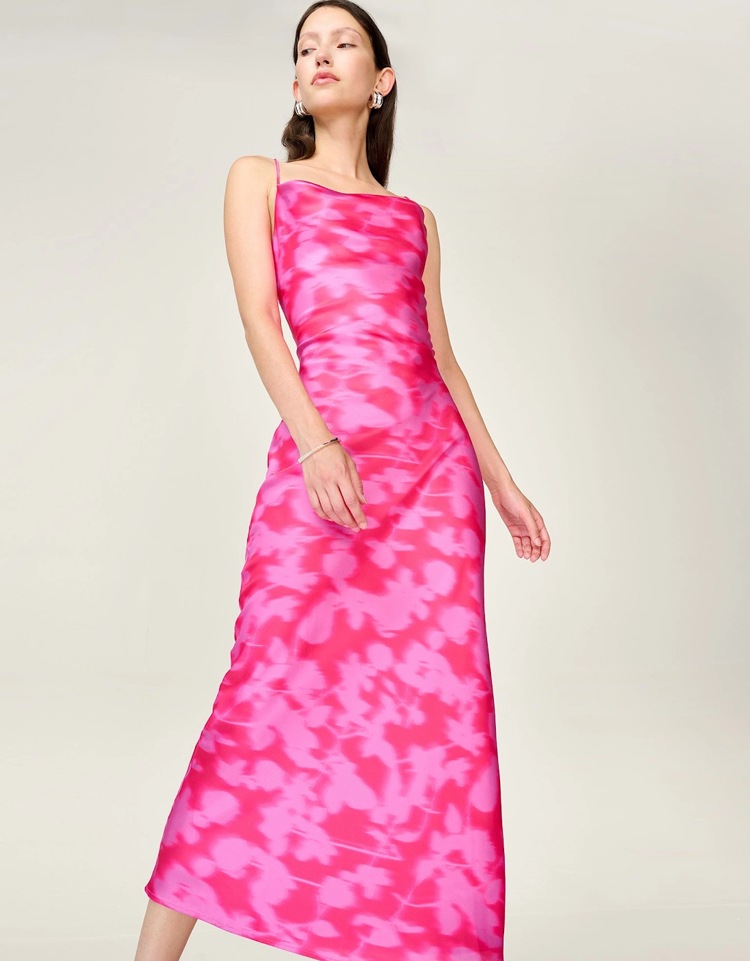 Riviera Midi Dress in Blurred Floral Magenta