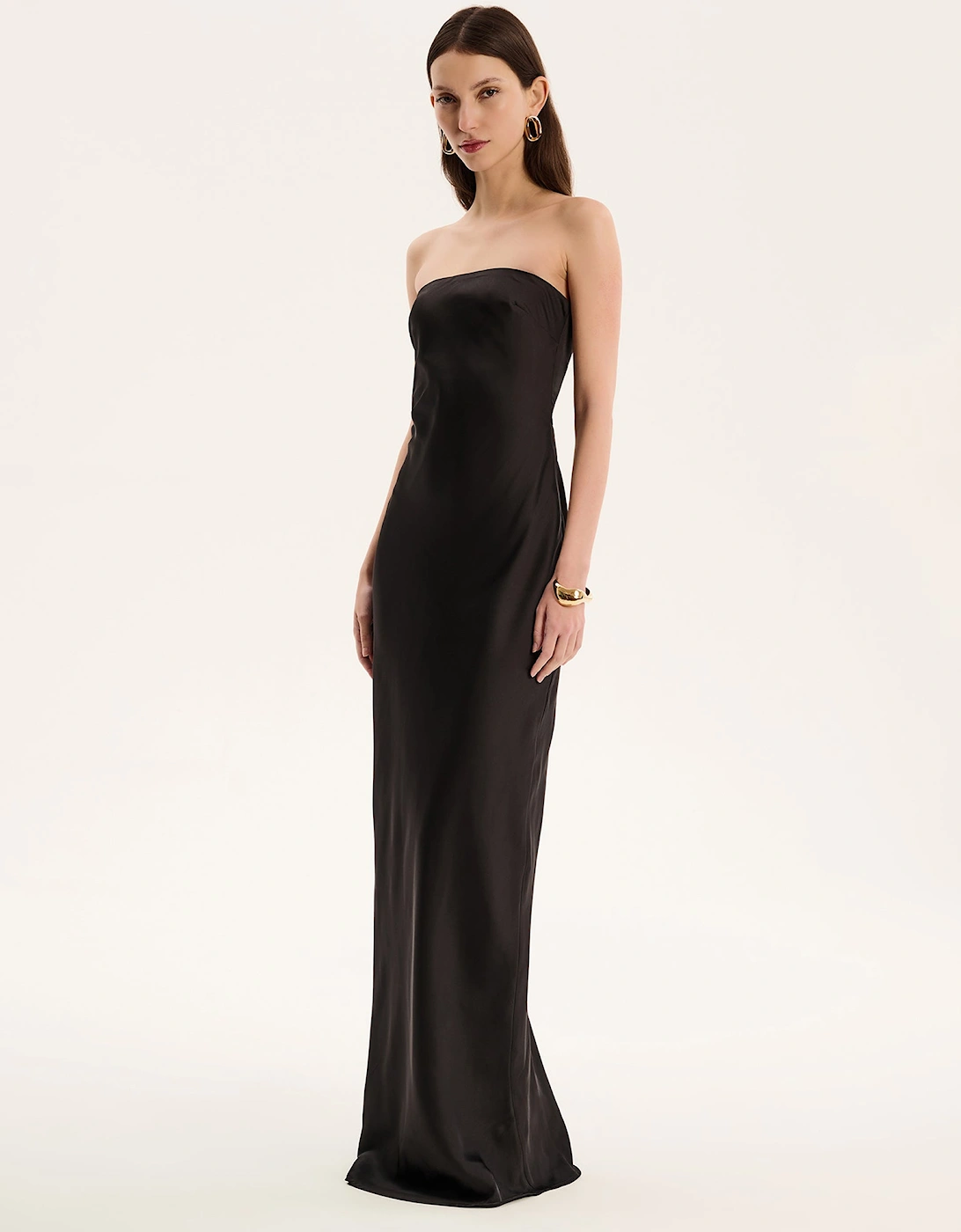 Amdra Maxi Dress in Black