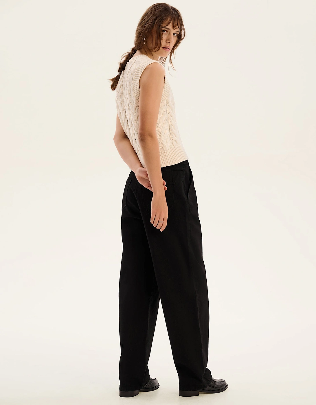 Bobbi Cable Knit Vest in Cream