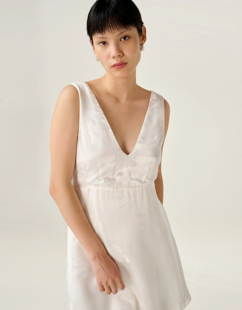 Bowlyn Jacquard Dress in Ivory