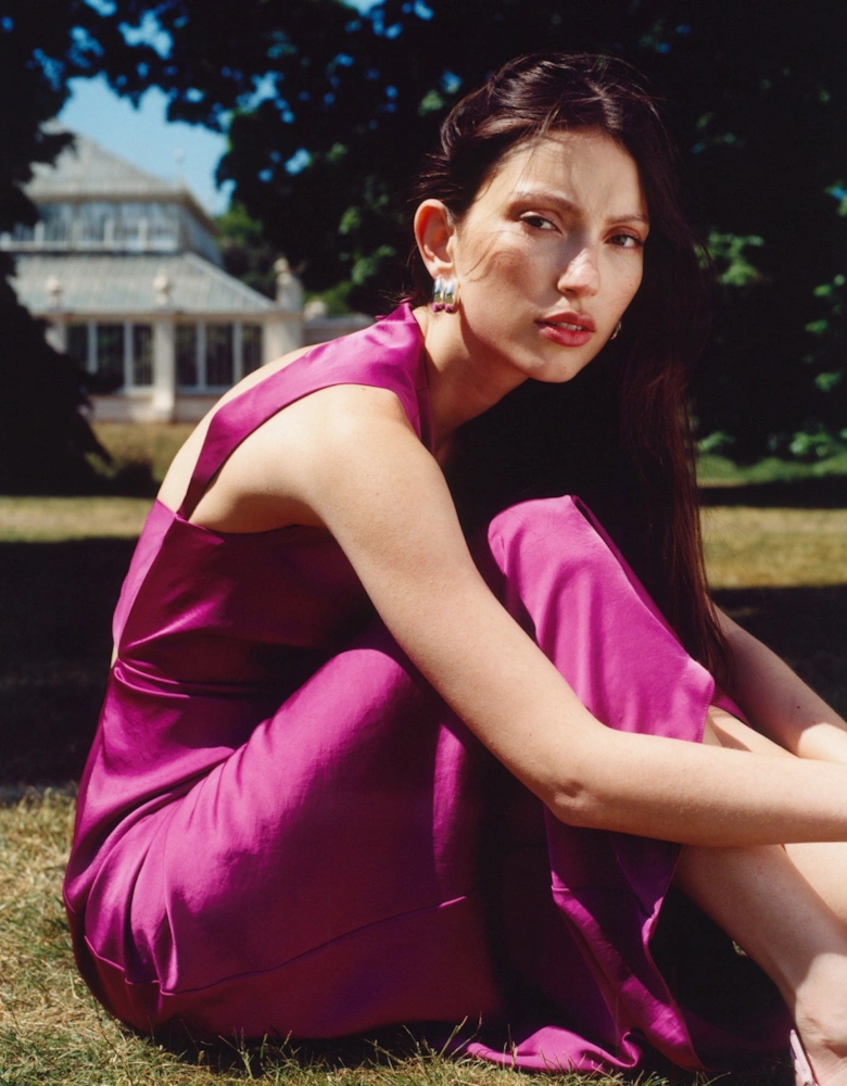 Nova Dress in Magenta