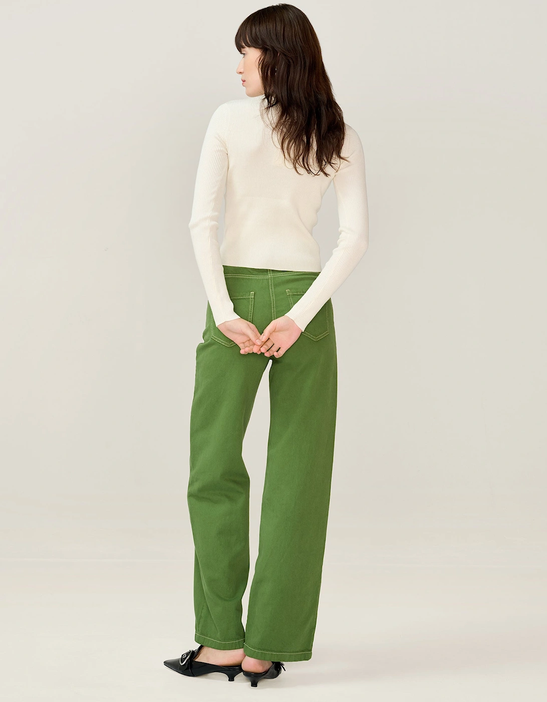 Orielle Jean in Khaki