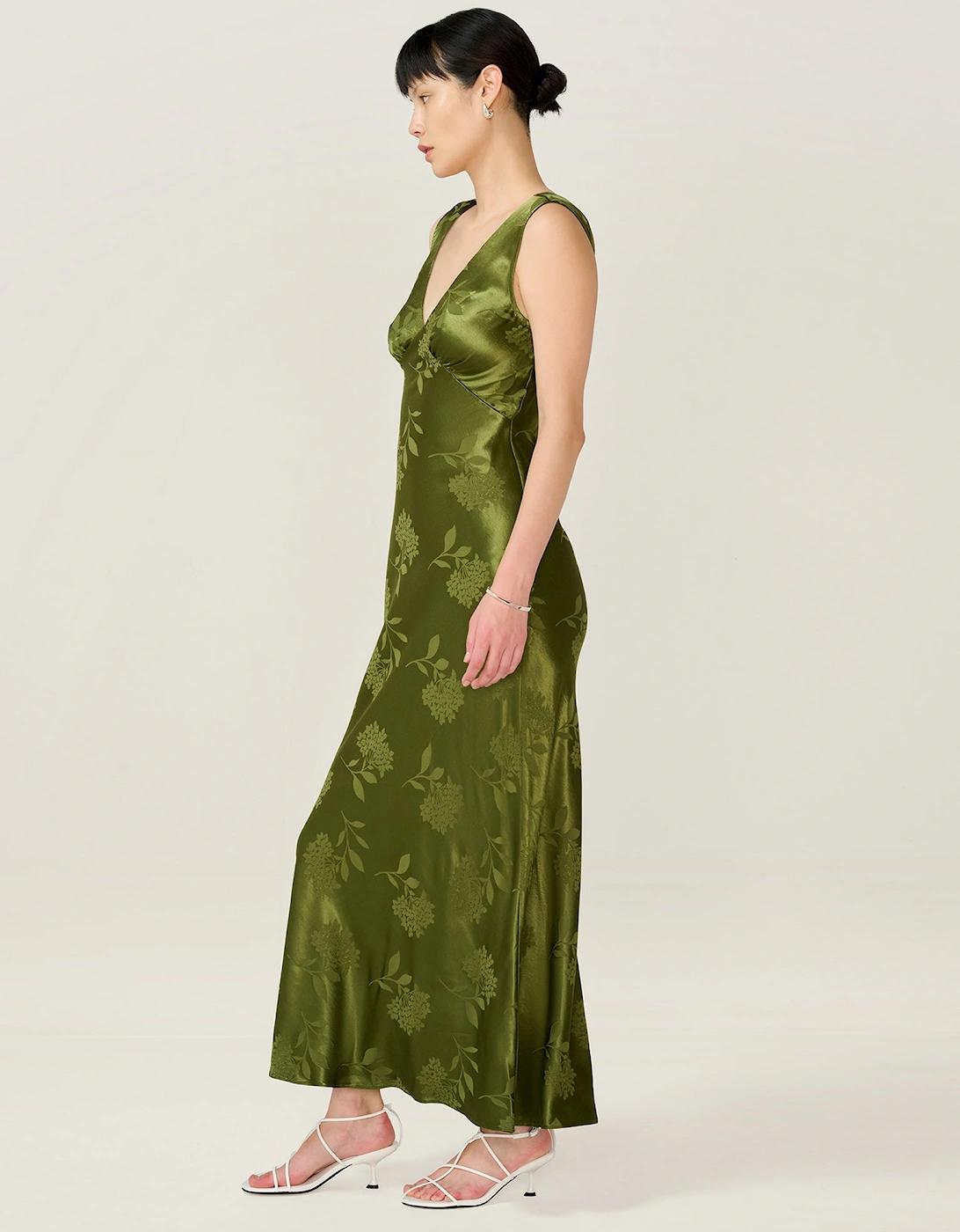 Iris Jacquard Dress in Pear Green