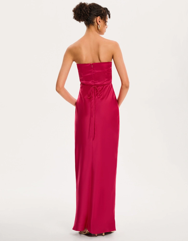 Amdra Maxi Dress in Magenta
