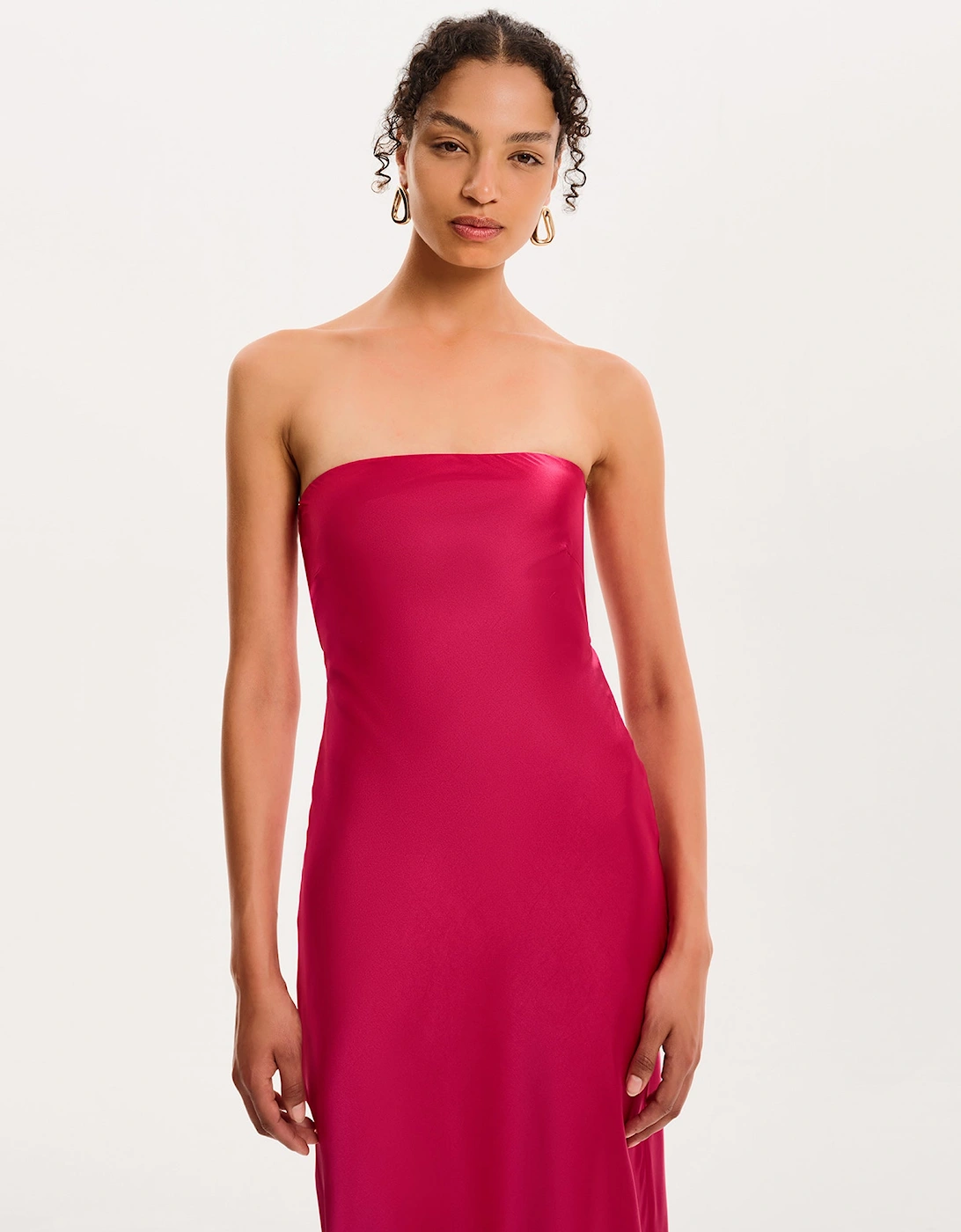 Amdra Maxi Dress in Magenta