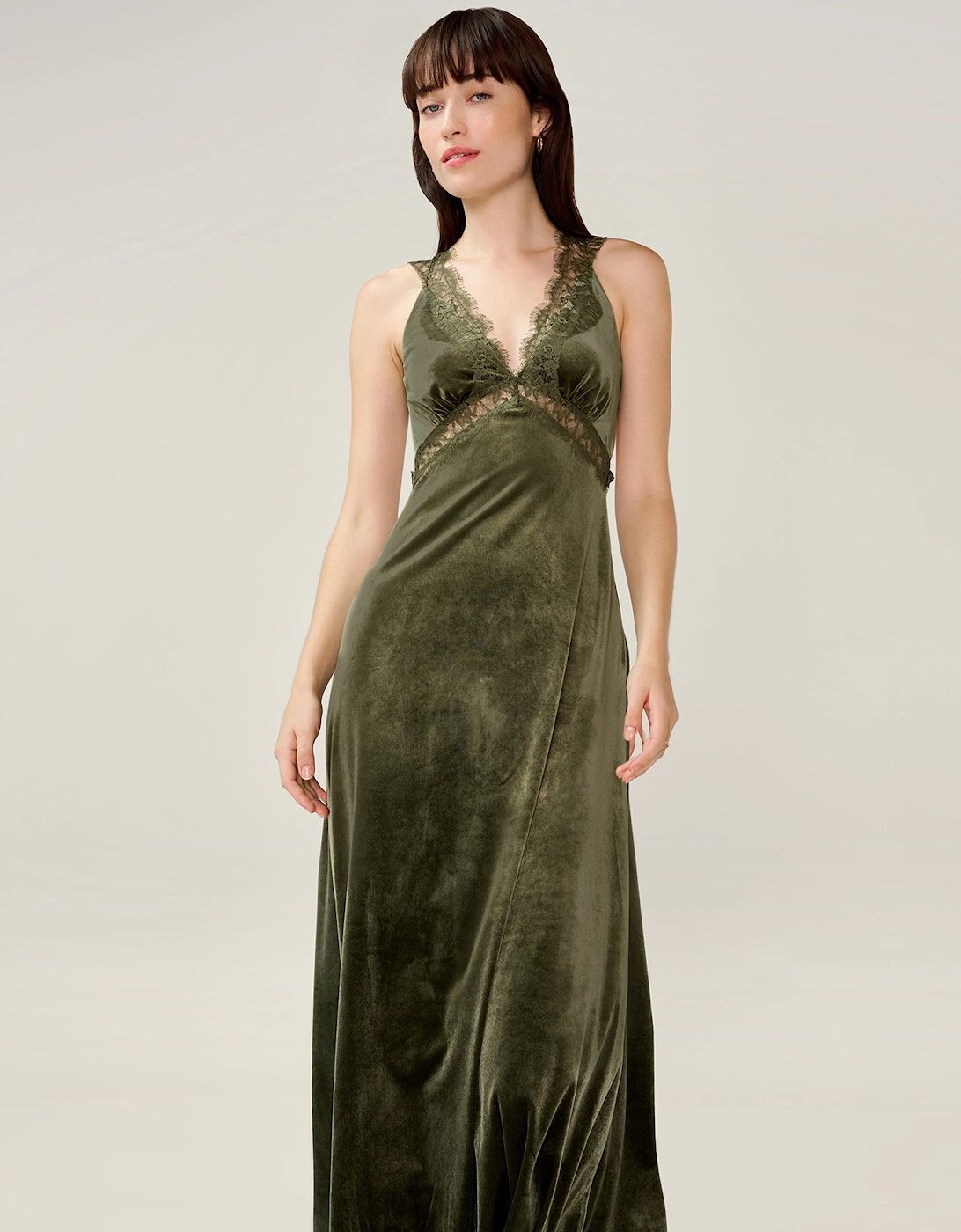 Aurelia Velvet Dress in Pear Green