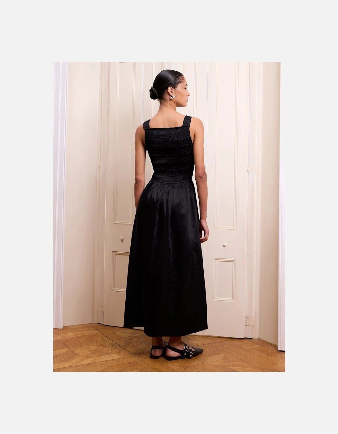 Storm Dress in Black