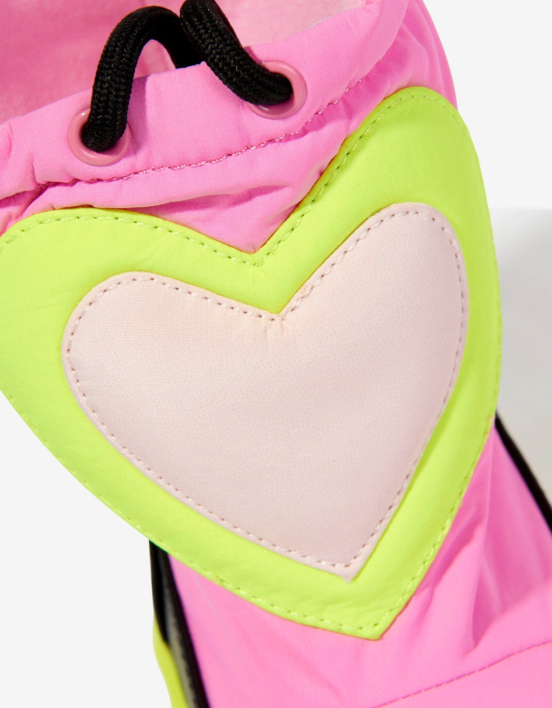 Girls Heart Snow Boots in Pink