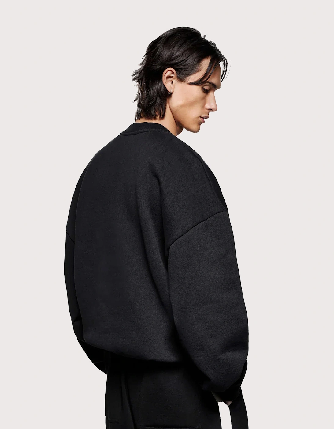 Oversized Linear Crewneck Sweatshirt