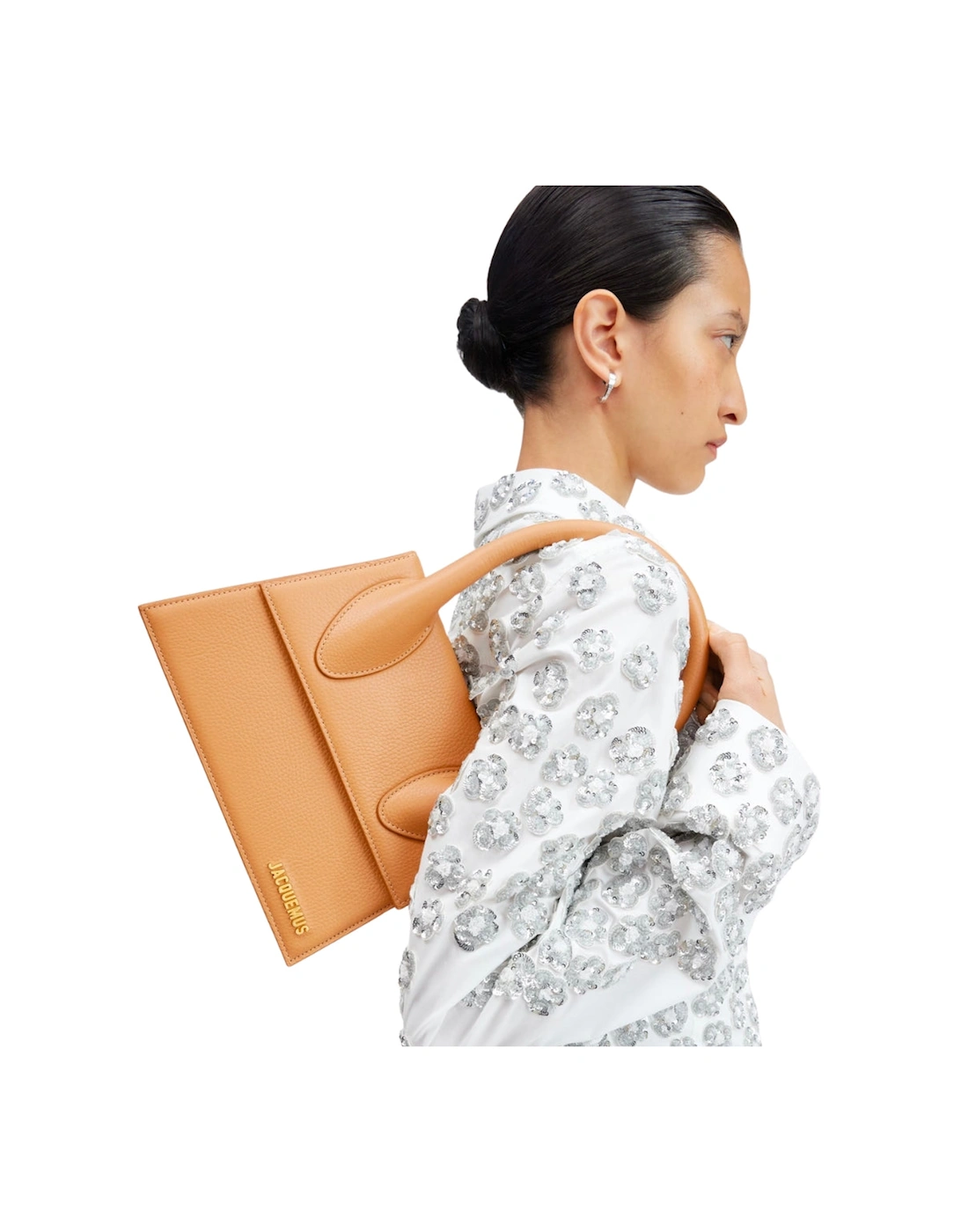 Le Grand Chiquito Camel Beige Bag