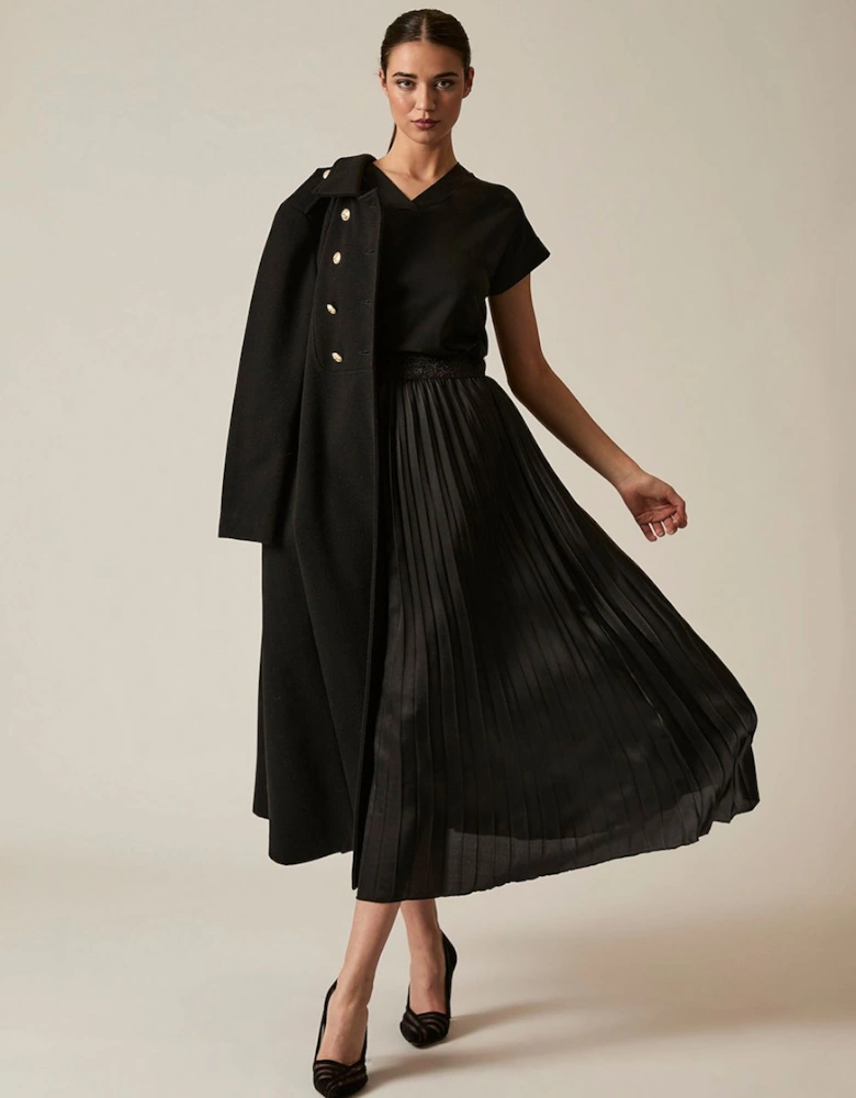 Black Pleated Maxi Skirt