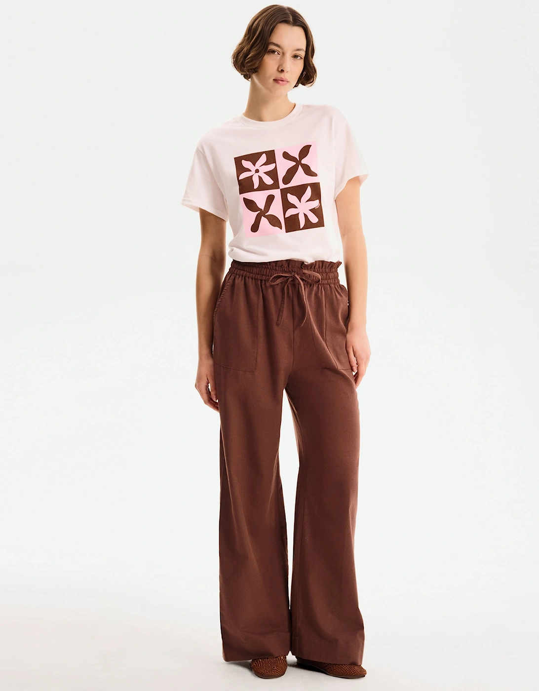 Check Boyfriend T-Shirt in White, 5 of 4