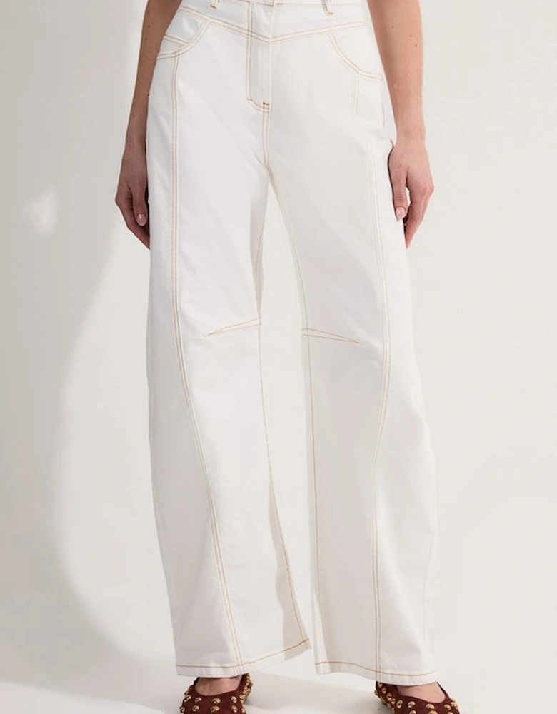Contrast Stitch Detail Barrel Leg Denim Jean