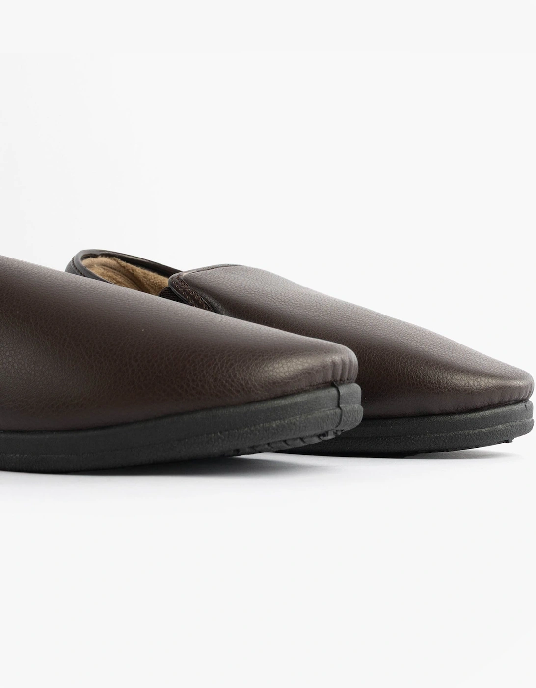 CHRISTOF Mens Slippers Brown