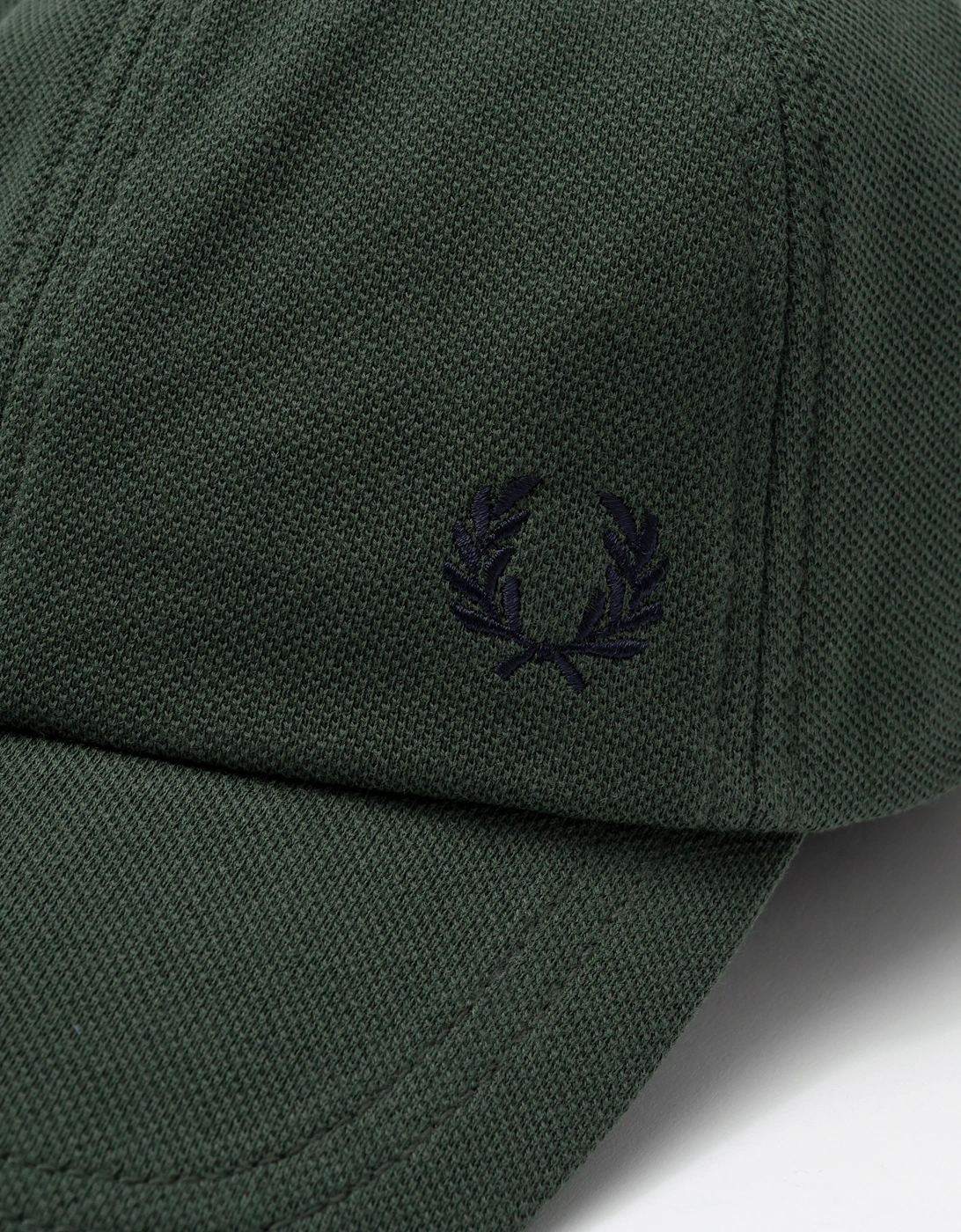 Classic Piqué Cap - Court Green/Navy Z86