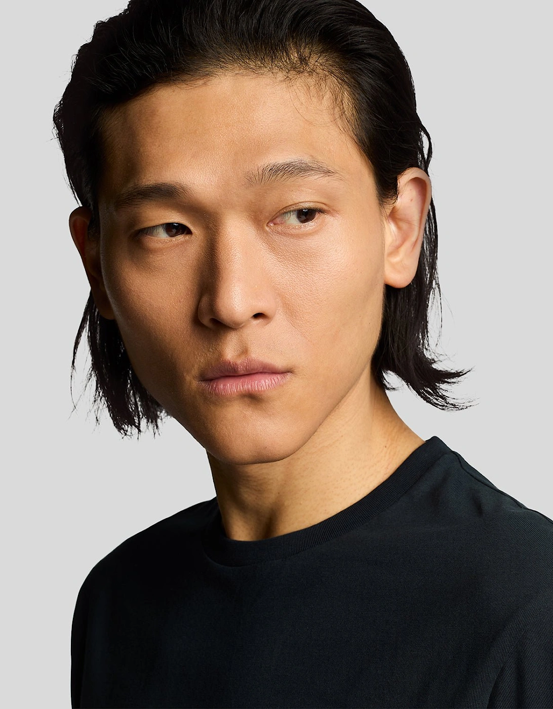 Clamp Labelled Plain T-shirt