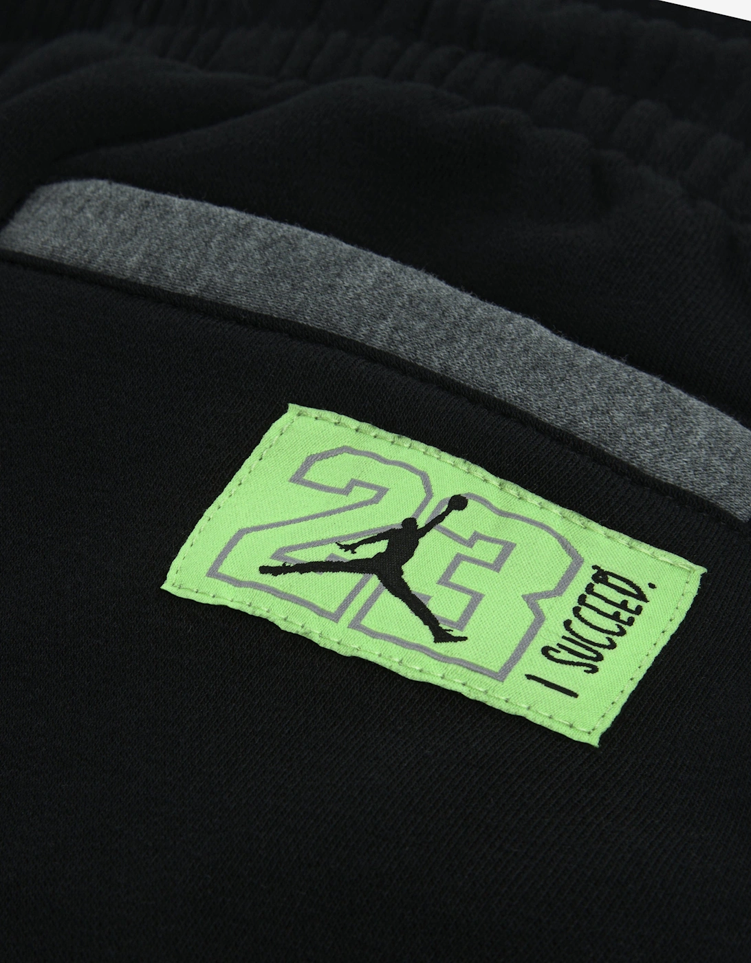 Jordan Boys MJ Future Flight Joggers in Black