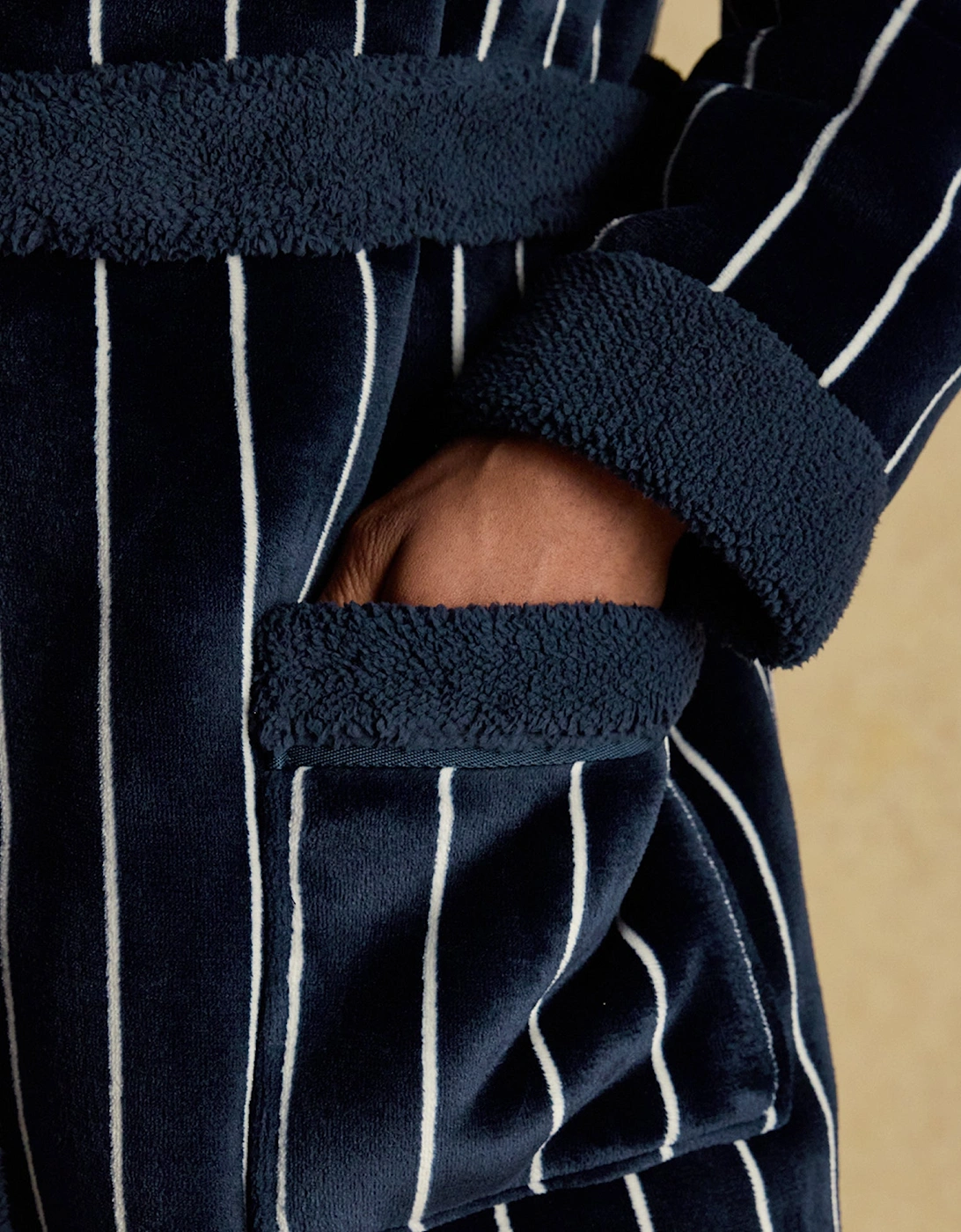 MONTAGUE Mens Robe Navy