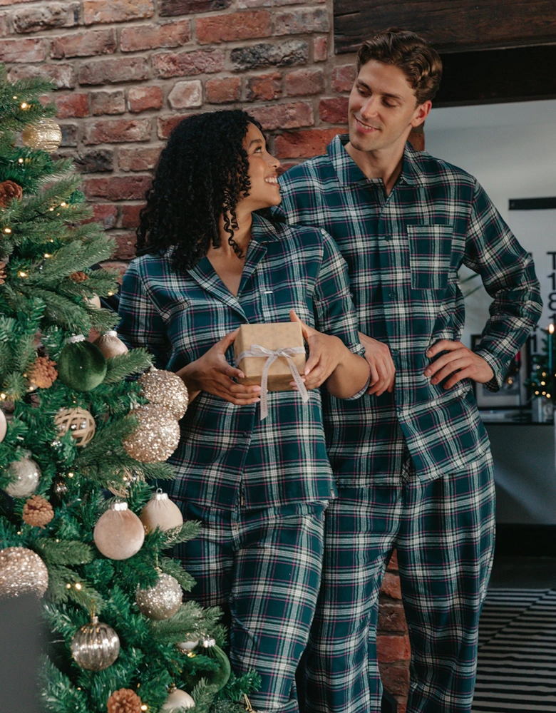 His and Hers Plaid Pyjama Sets in Green