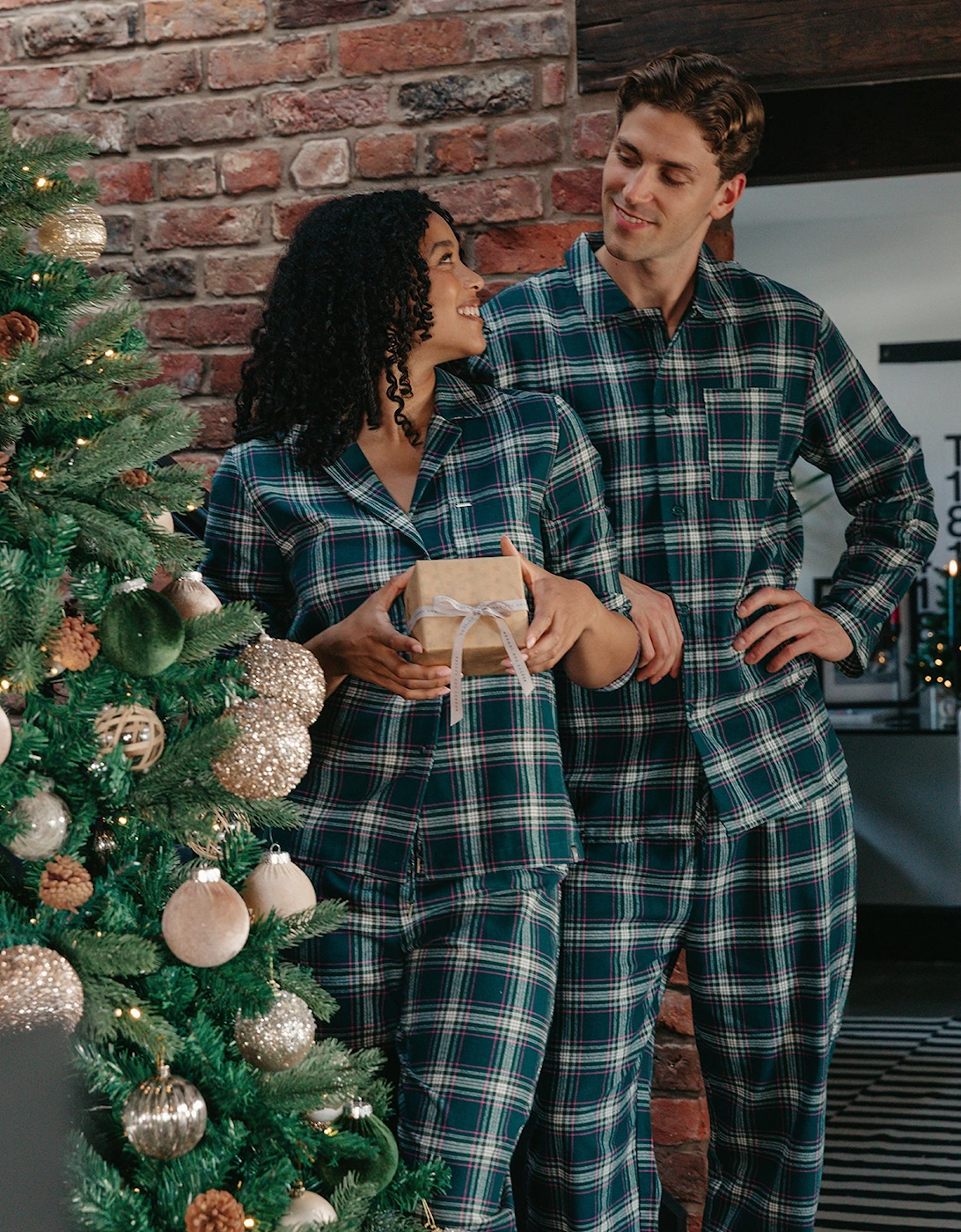 His and Hers Plaid Pyjama Sets in Green, 9 of 8
