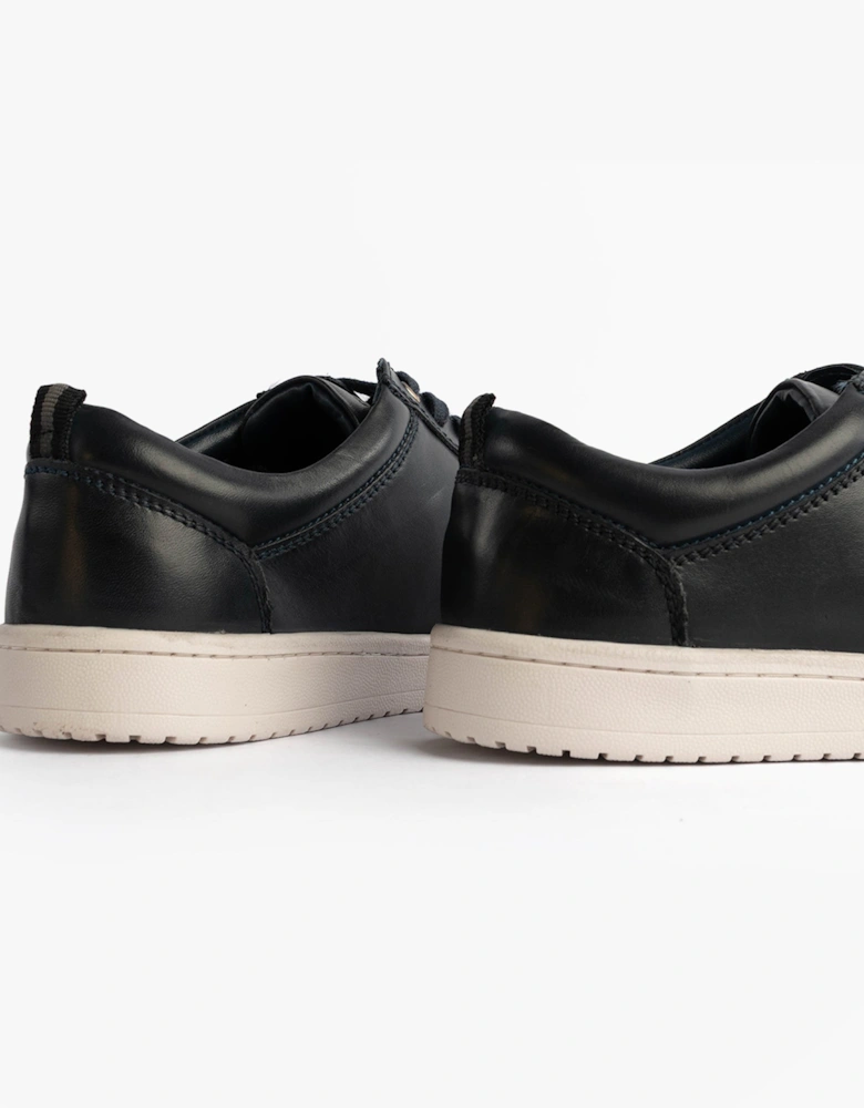 M799C Mens Trainers Navy