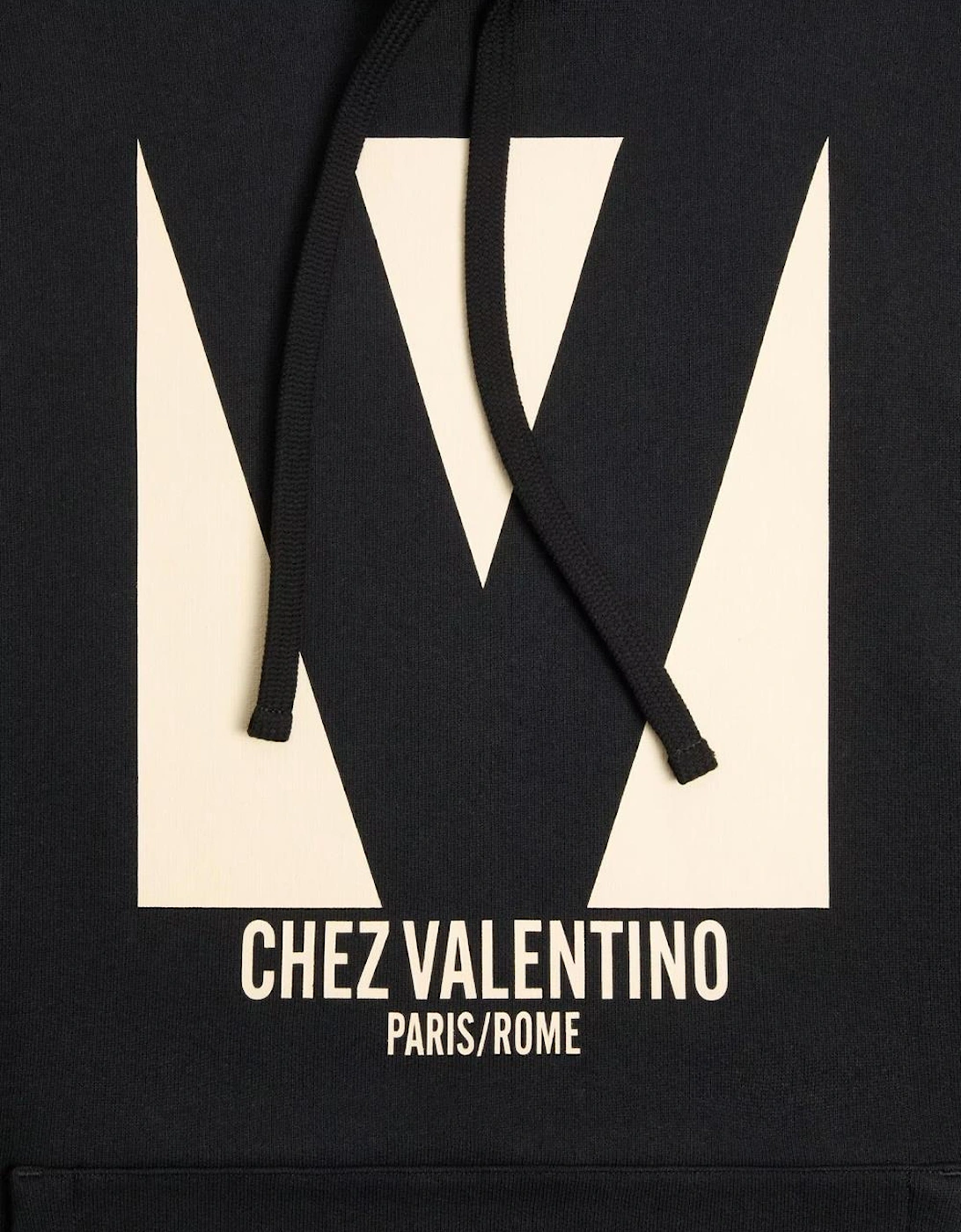 Chez Print Hoodie in Black