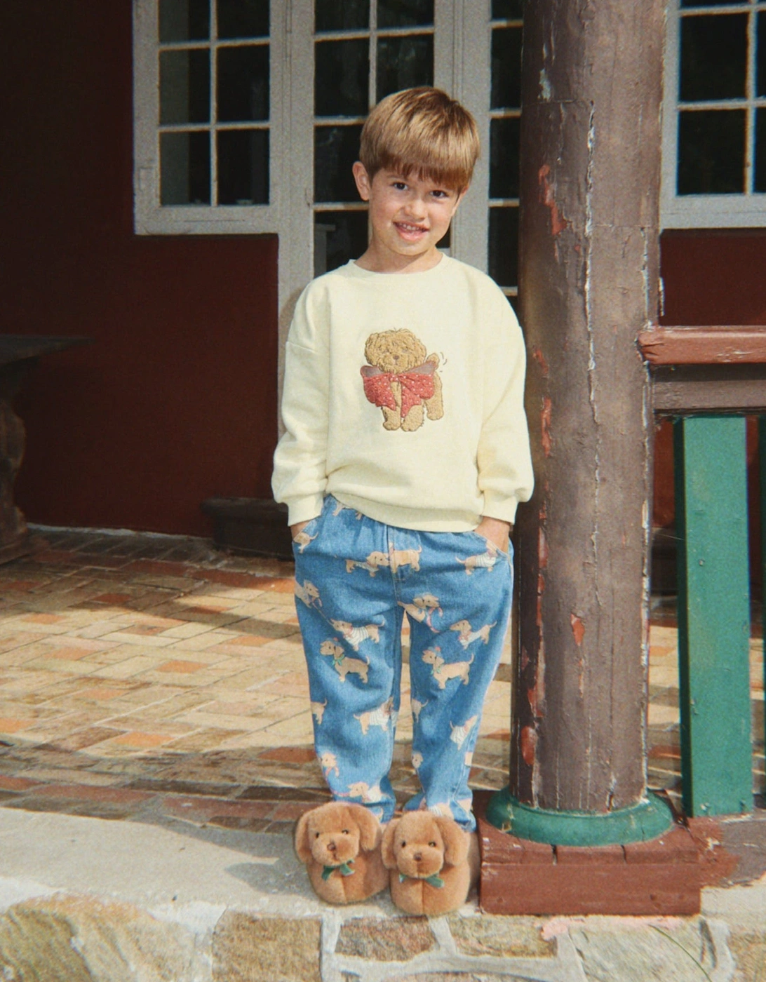 Konges Sløjd Kids Sausage Dog Footies in Brown